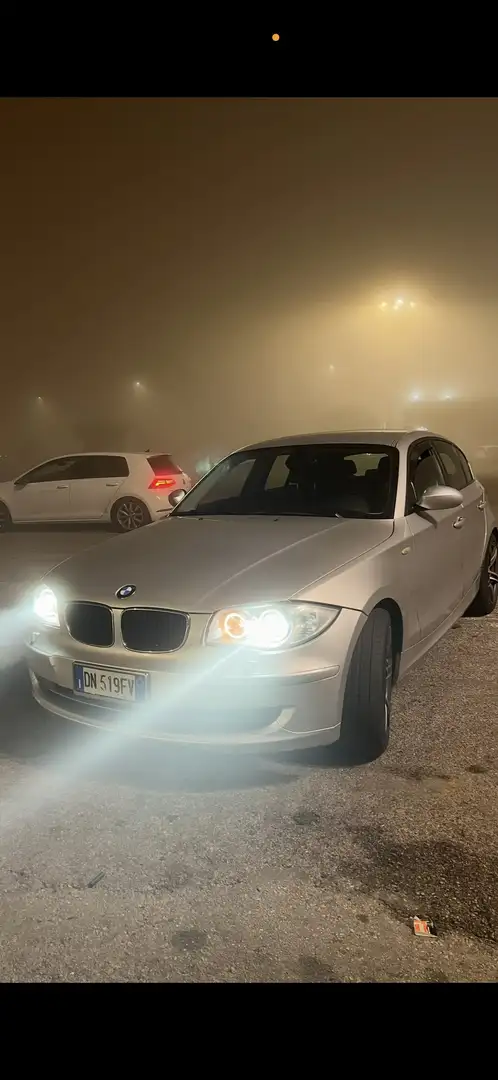 BMW 118 118d 5p 2.0 Attiva 143cv dpf - 2