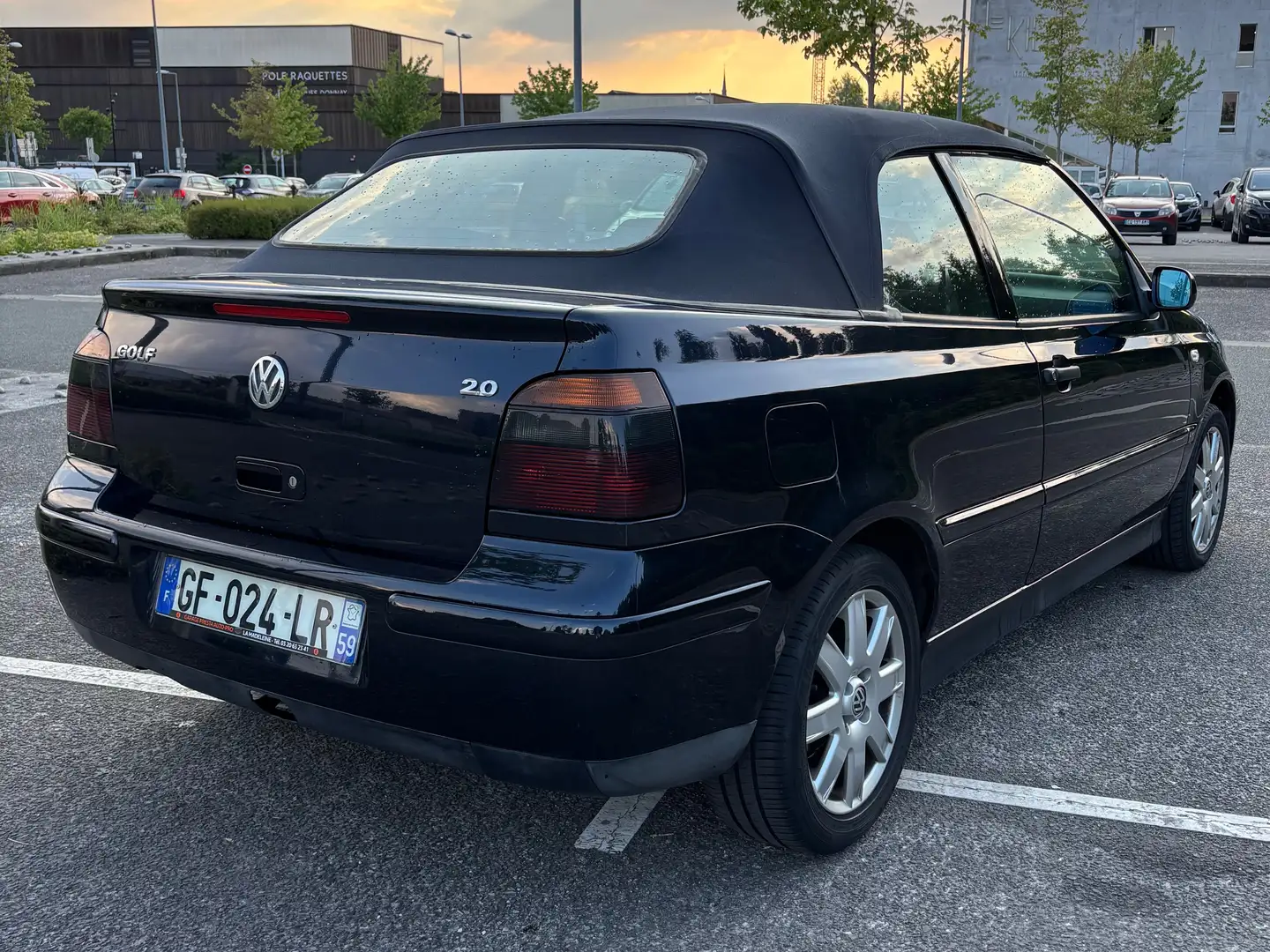 Volkswagen Golf Cabriolet Golf Cabriolet 2.0i Mayflower Albastru - 2