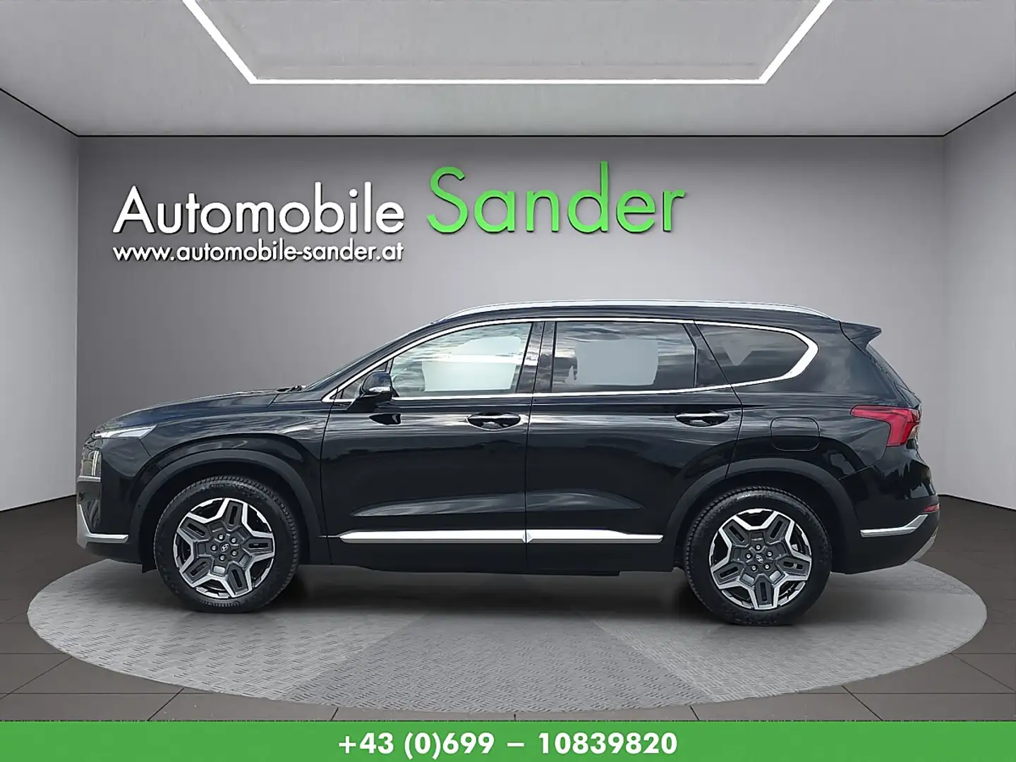 Hyundai SANTA FE Santa Fe 1,6 T-GDI Plug-In 4WD Luxury Line Aut.... Schwarz - 2