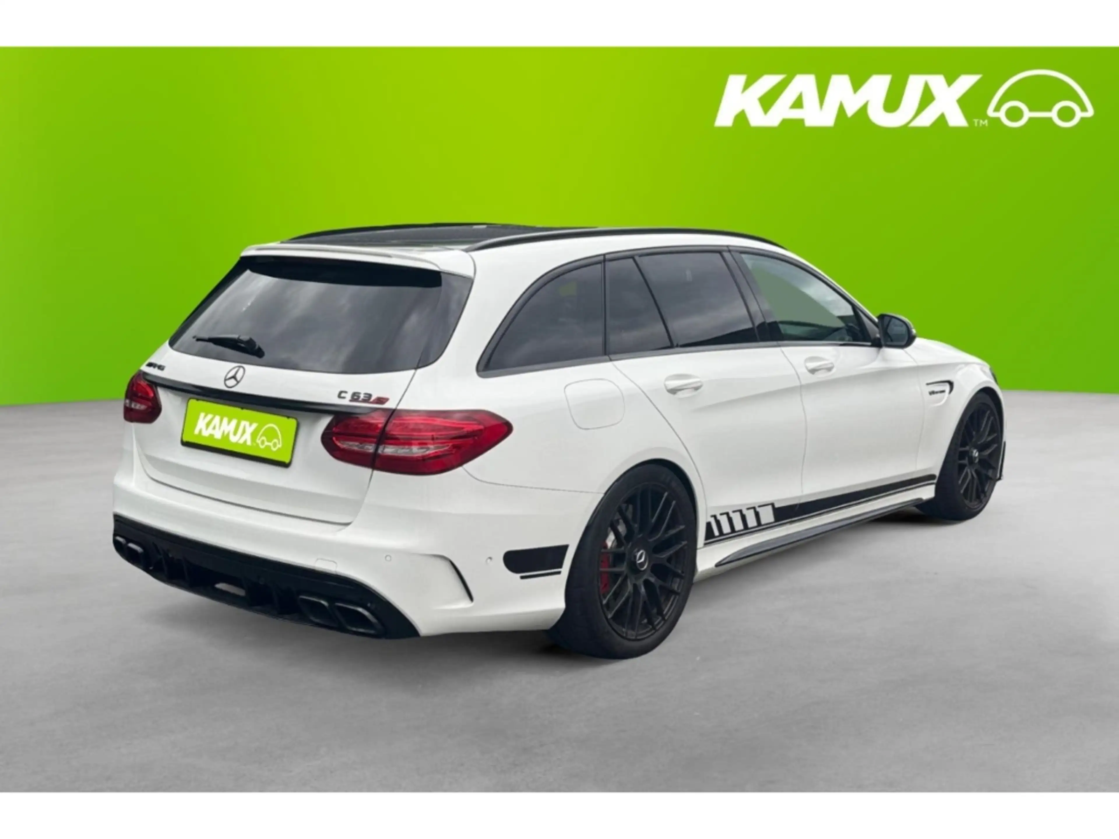 Mercedes-Benz C 63 AMG S T Night-Paket+Navi+Burmester+DriversPackage+Pano — photo 4