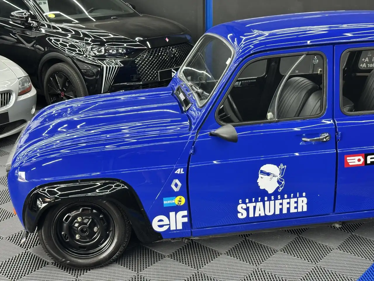 Renault R 11 TL R1126 - 0.8i 27CH BVM4 - ENTIÈREMENT RESTAURÉE ET MODIFIÉE ESTHÉTIQUEMENT (MÉCANIQUE ORIGINE), foto 7