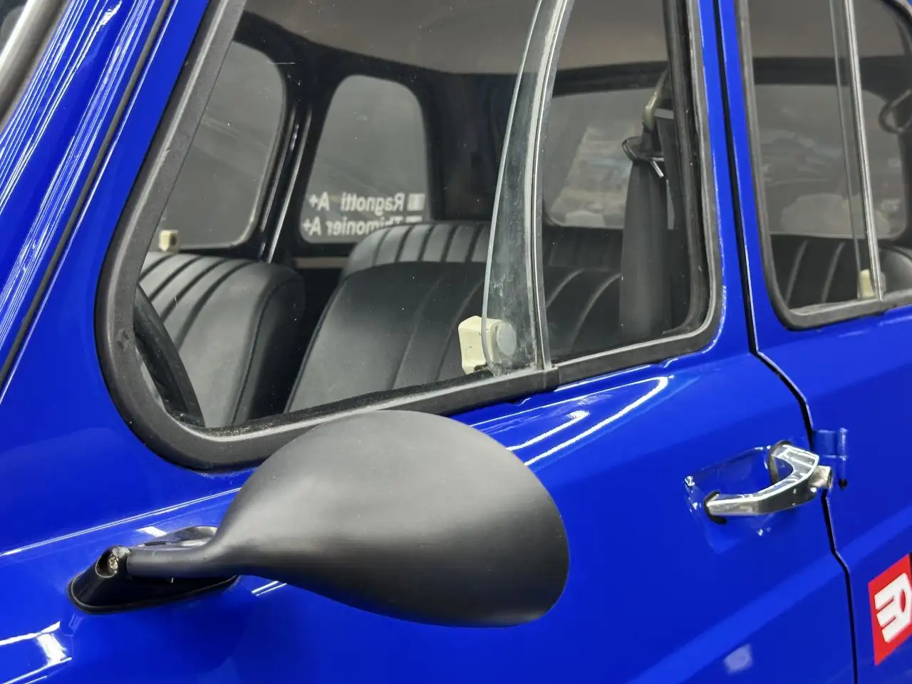 Renault R 11 TL R1126 - 0.8i 27CH BVM4 - ENTIÈREMENT RESTAURÉE ET MODIFIÉE ESTHÉTIQUEMENT (MÉCANIQUE ORIGINE), foto 6