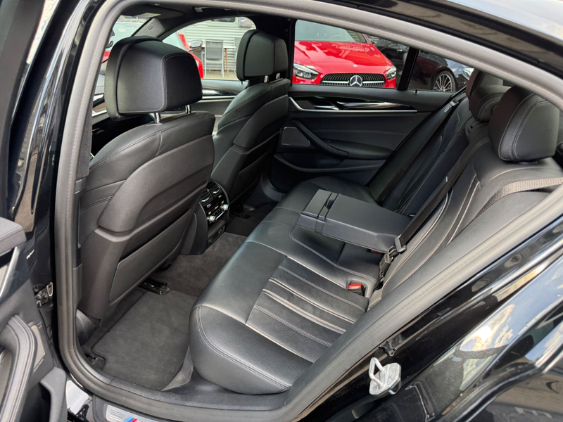 BMW 550 d Limousine xDrive Pano*Laser*360*Scheckhft — photo 32