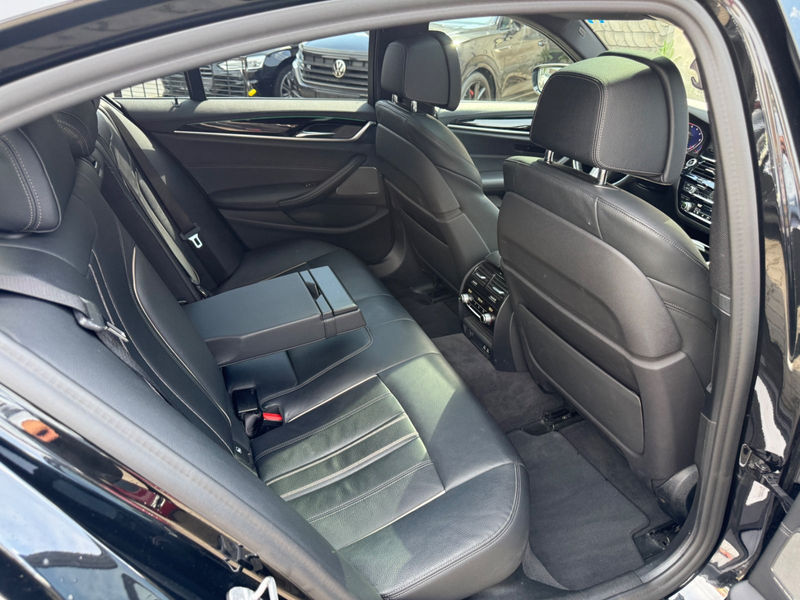 BMW 550 d Limousine xDrive Pano*Laser*360*Scheckhft — photo 36