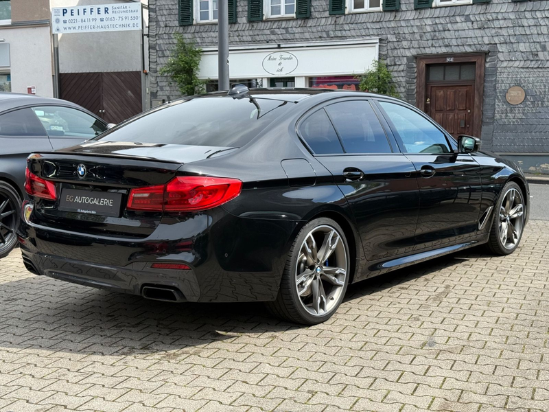 BMW 550 d Limousine xDrive Pano*Laser*360*Scheckhft — photo 4