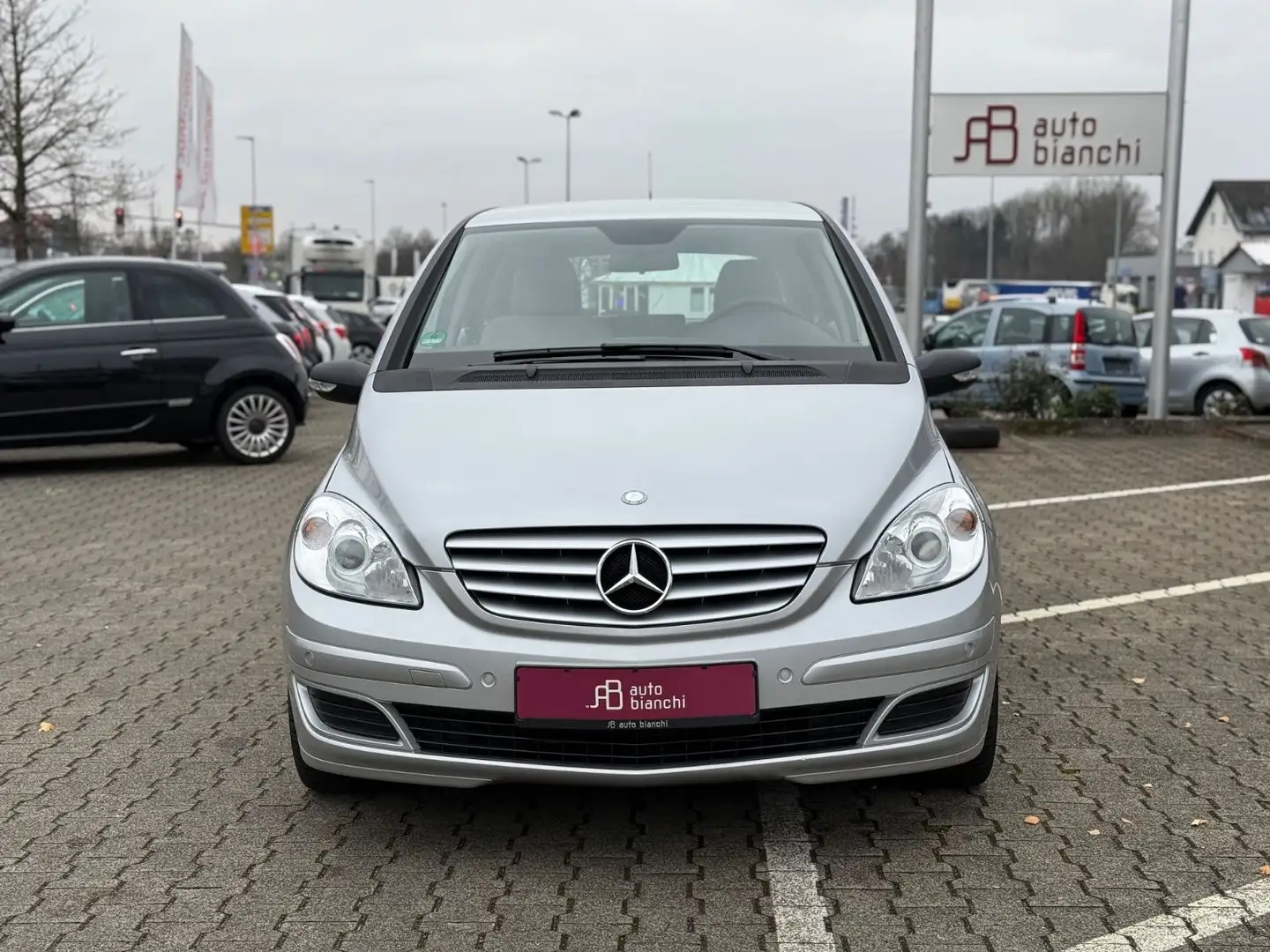 Mercedes-Benz B 150 *1Hand *Klima *PDC *AHK Argintiu - 2