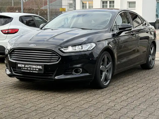 Ford Mondeo Titanium 2.0 ECOBOOST Scheckheft LED 2.Hand Euro6