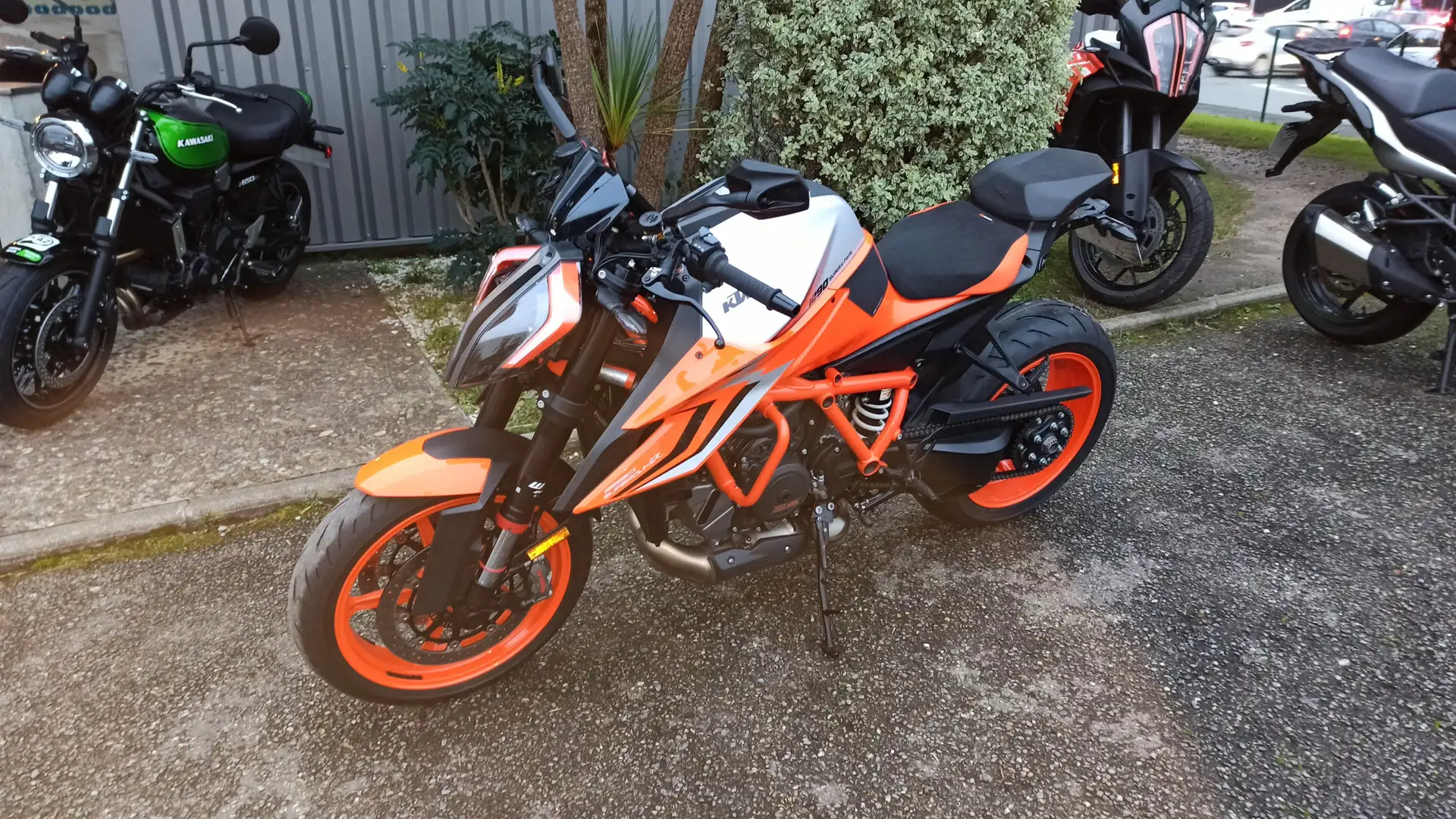 KTM 1290 Super Duke R Oranje - 1