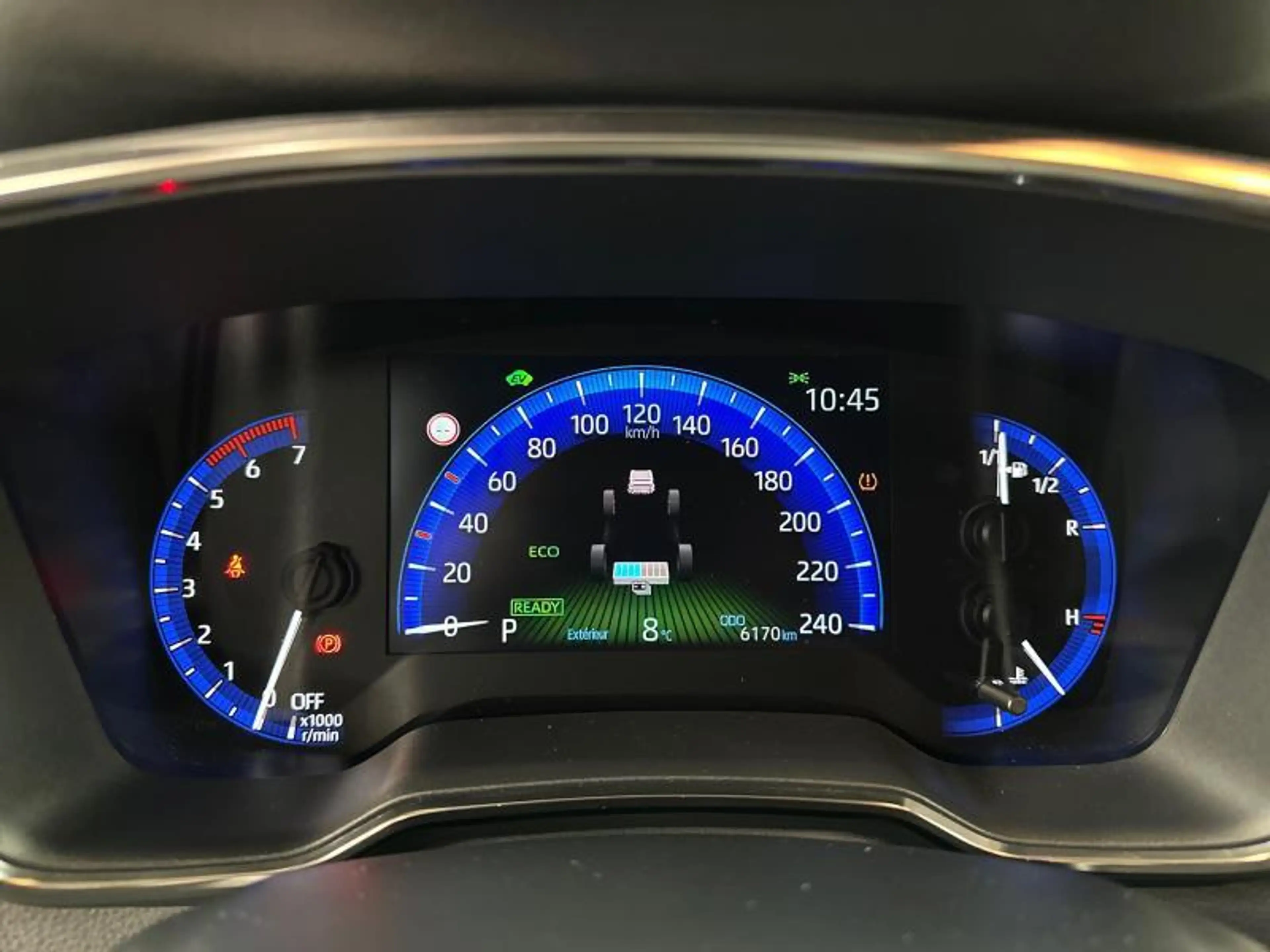 Toyota Corolla HB 122hp HEV Dynamic | carplay | camera — photo 14