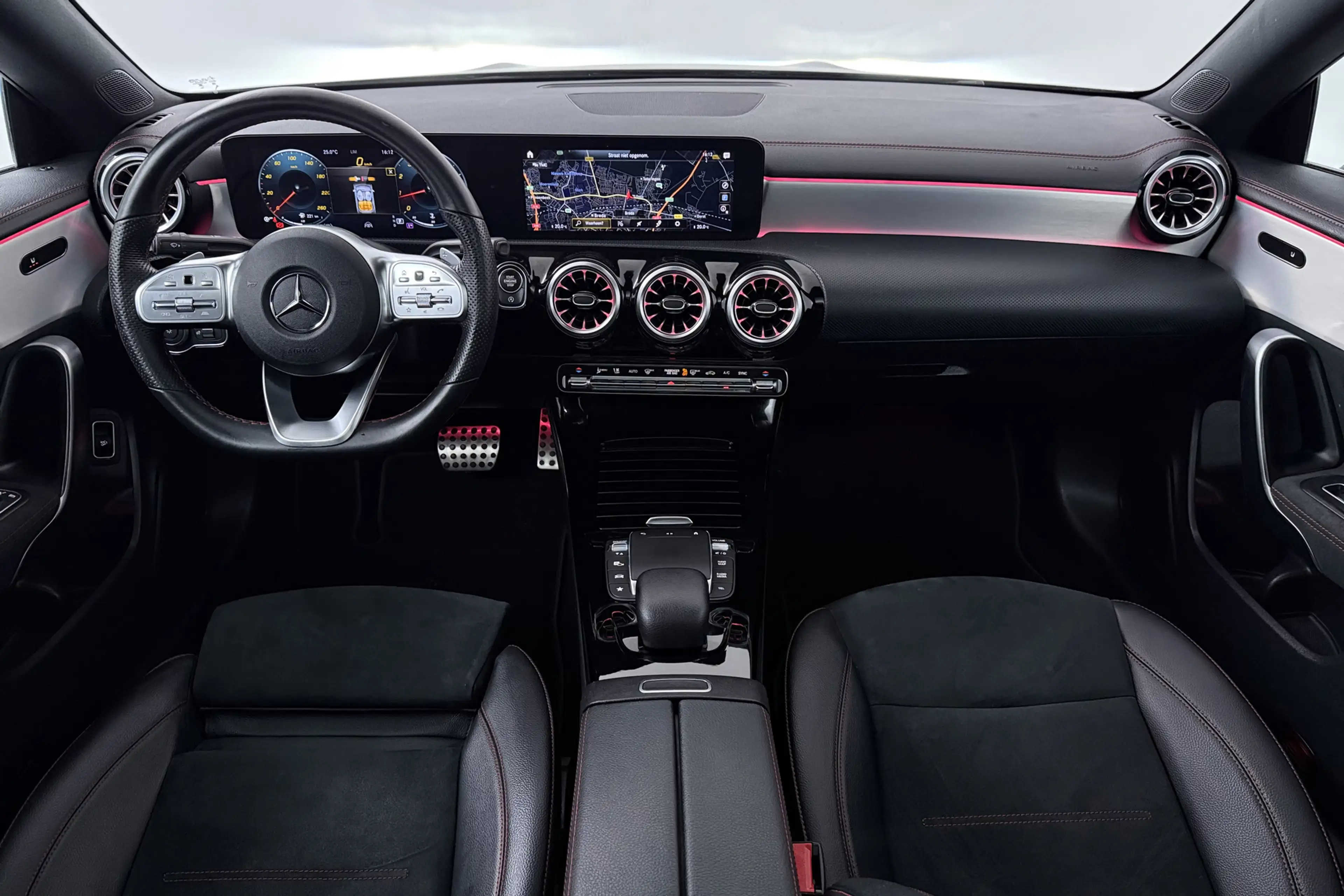 Mercedes-Benz CLA 200 Business Solution AMG (PANORAMADAK, STOELVERWARMIN — photo 3
