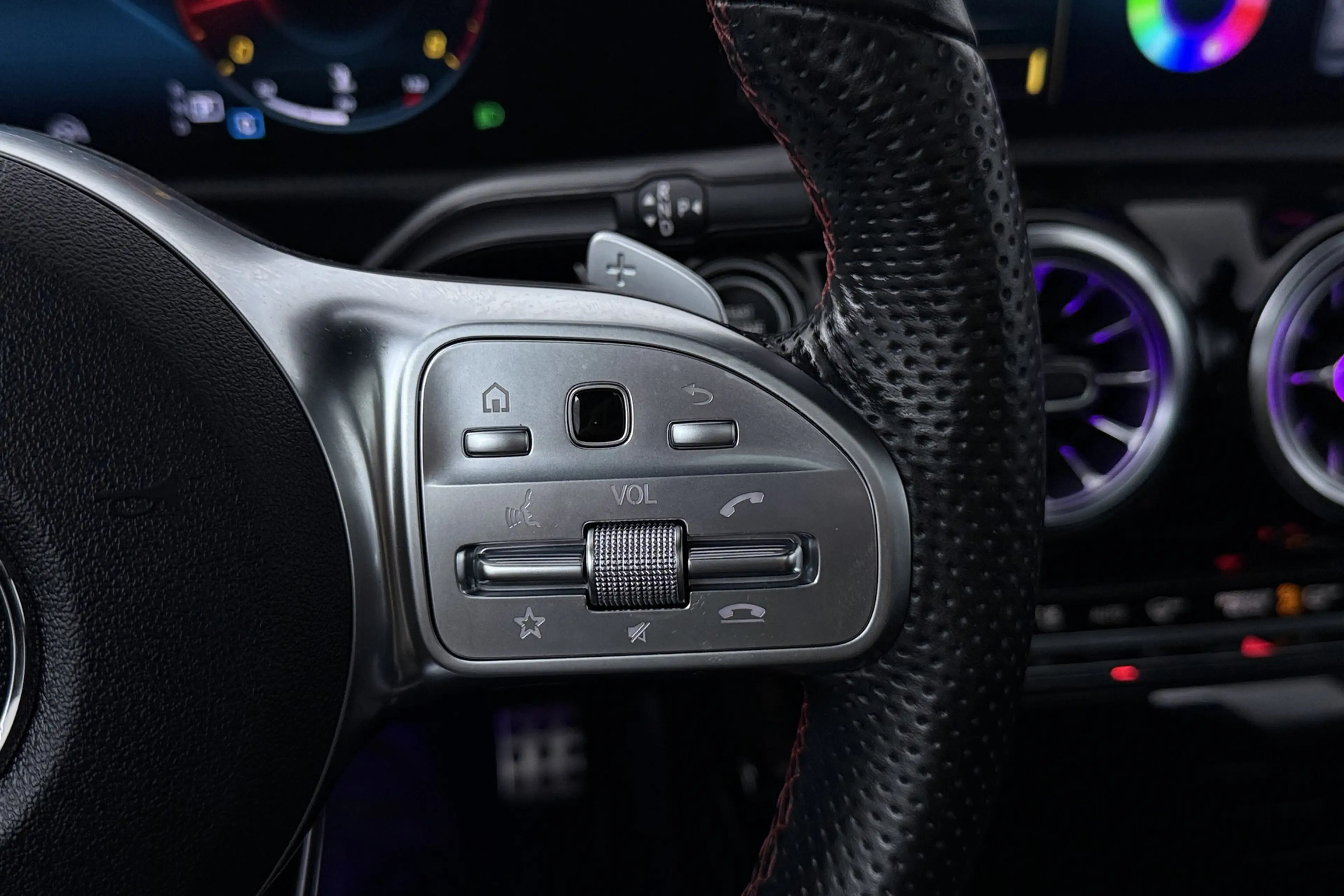 Mercedes-Benz CLA 200 Business Solution AMG (PANORAMADAK, STOELVERWARMIN — photo 10