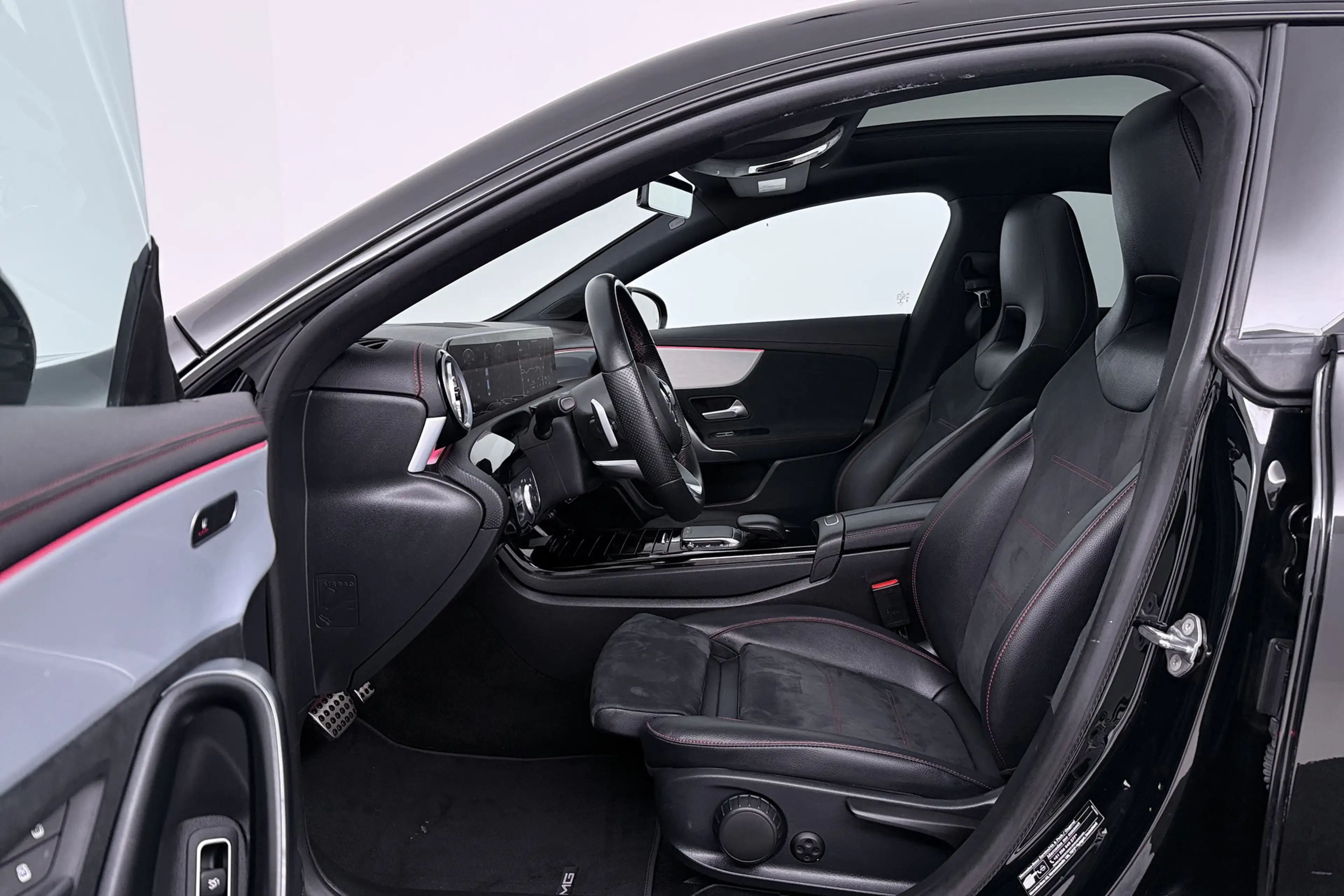 Mercedes-Benz CLA 200 Business Solution AMG (PANORAMADAK, STOELVERWARMIN — photo 23