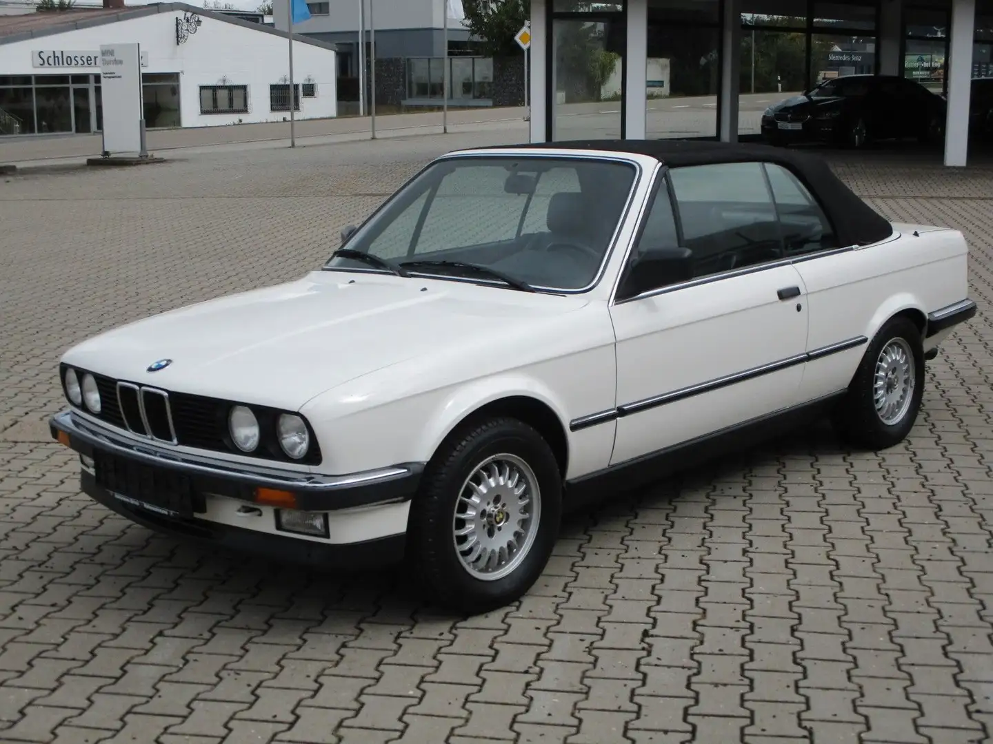 BMW 325 i Cabrio 1 Hand Leder H Zulassung ... Weiß - 2