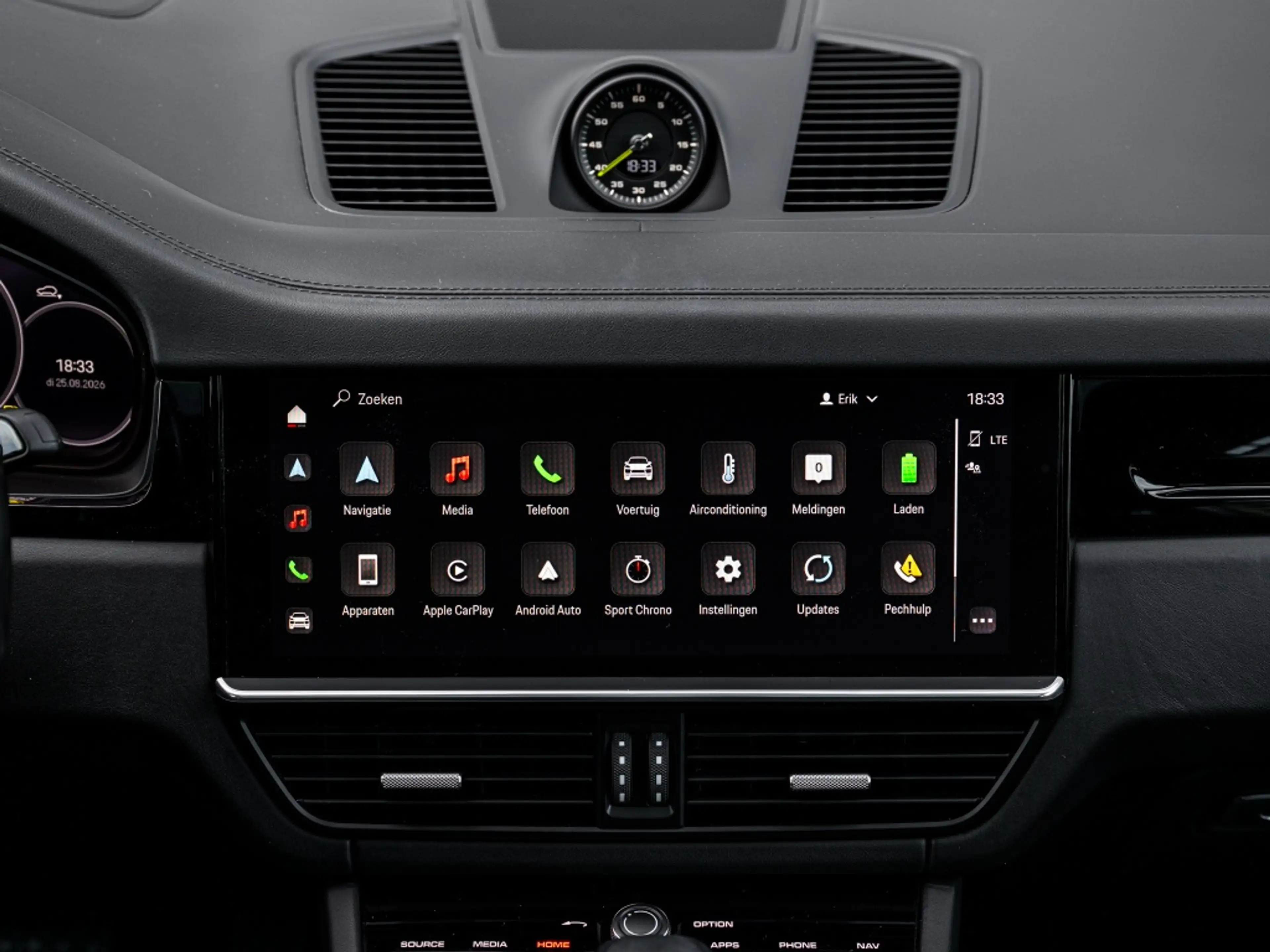 Porsche Cayenne Coupé 3.0 E-Hybrid Pano Trekhaak 1e eig. NAP — photo 12