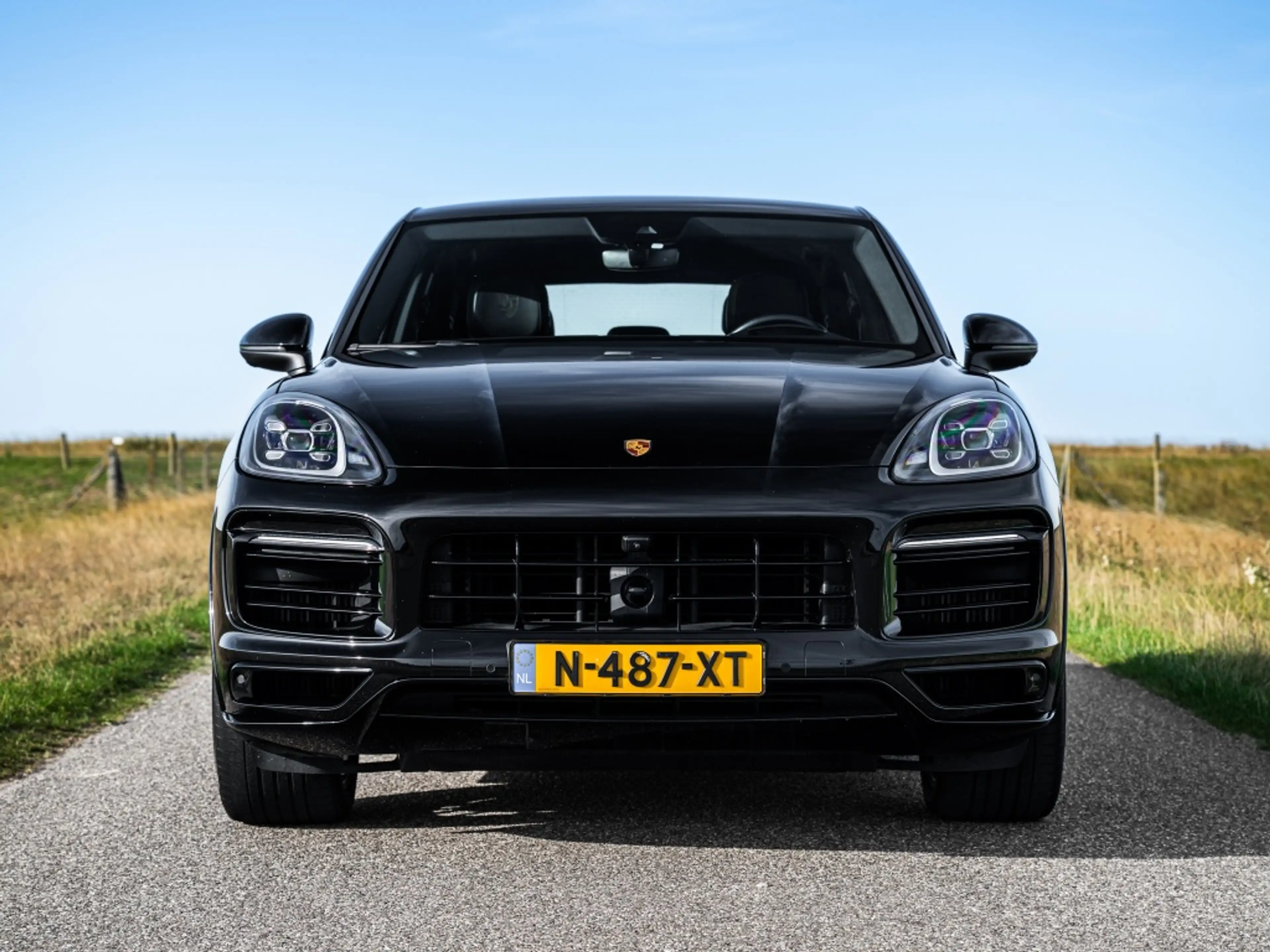 Porsche Cayenne Coupé 3.0 E-Hybrid Pano Trekhaak 1e eig. NAP — photo 4