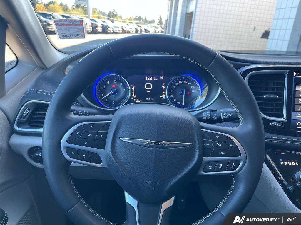 used 2023 Chrysler Pacifica car, priced at $32,888