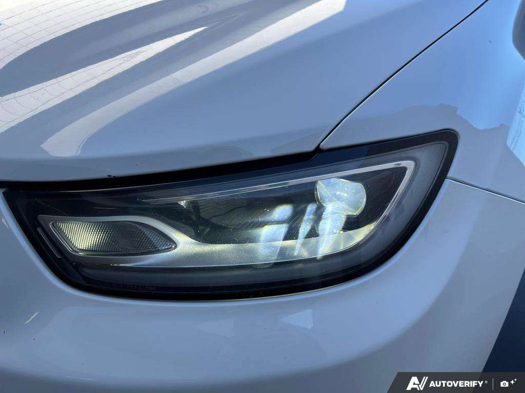 used 2023 Chrysler Pacifica car, priced at $32,888