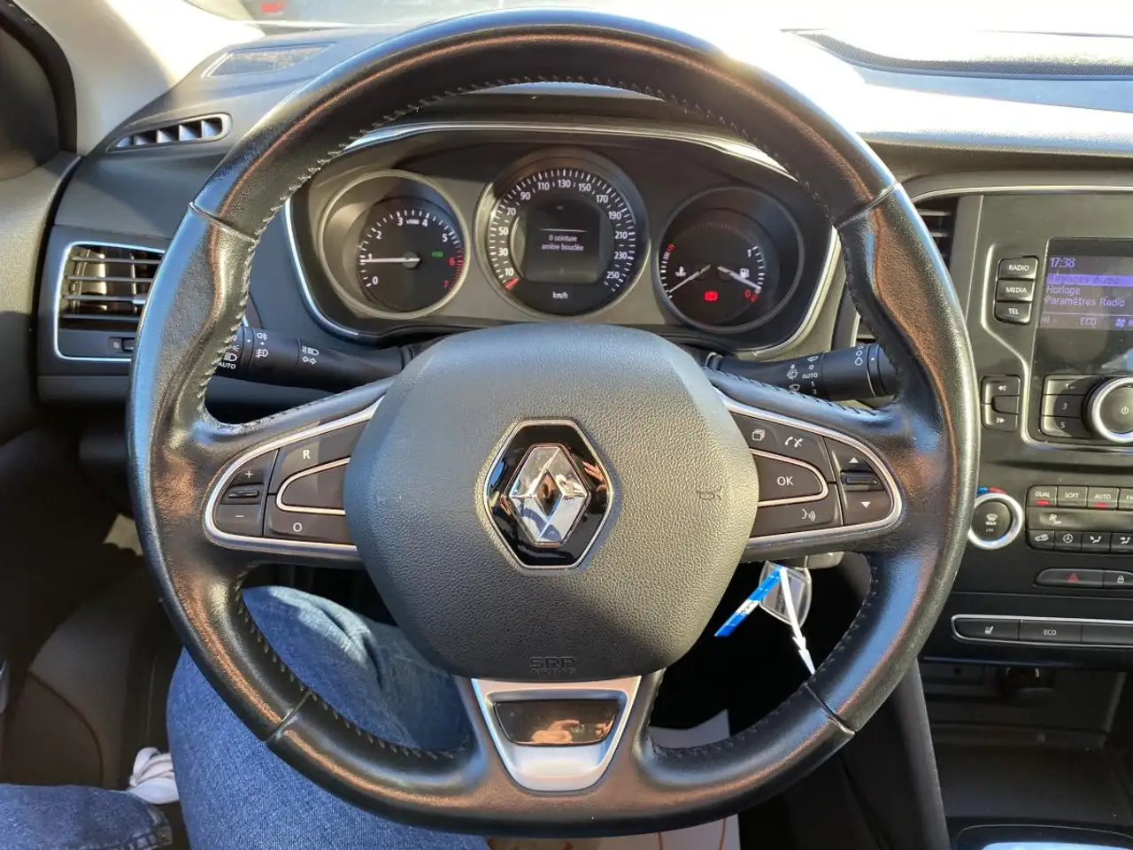 Renault Megane Berline — photo 7