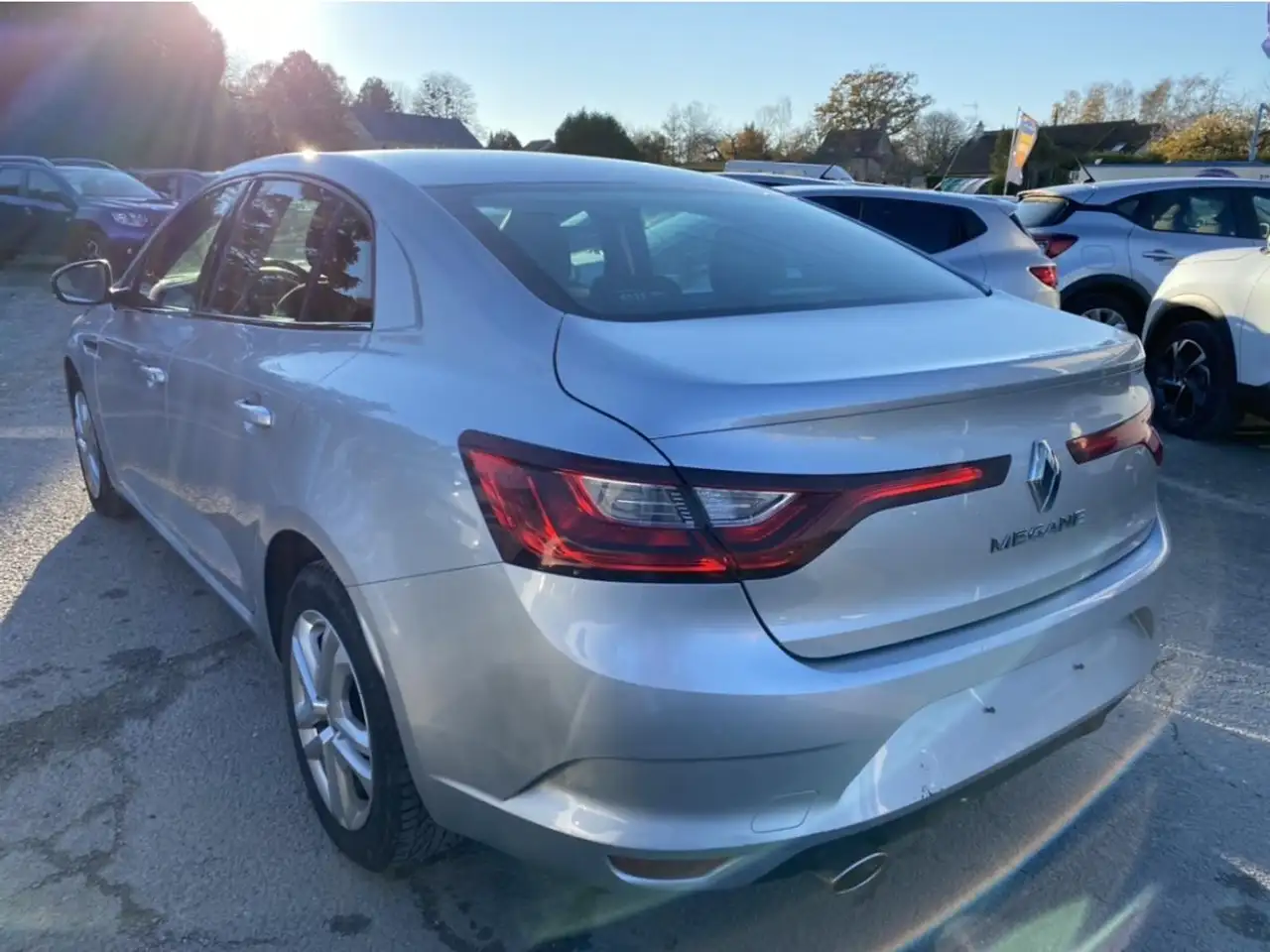 Renault Megane Berline — photo 17