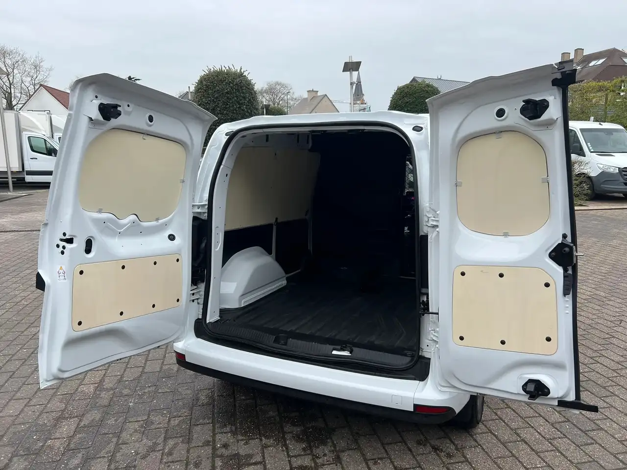 Mercedes-Benz Citan eCITAN 112 L1 FWD AUTO (21.001€ex.) — foto 8