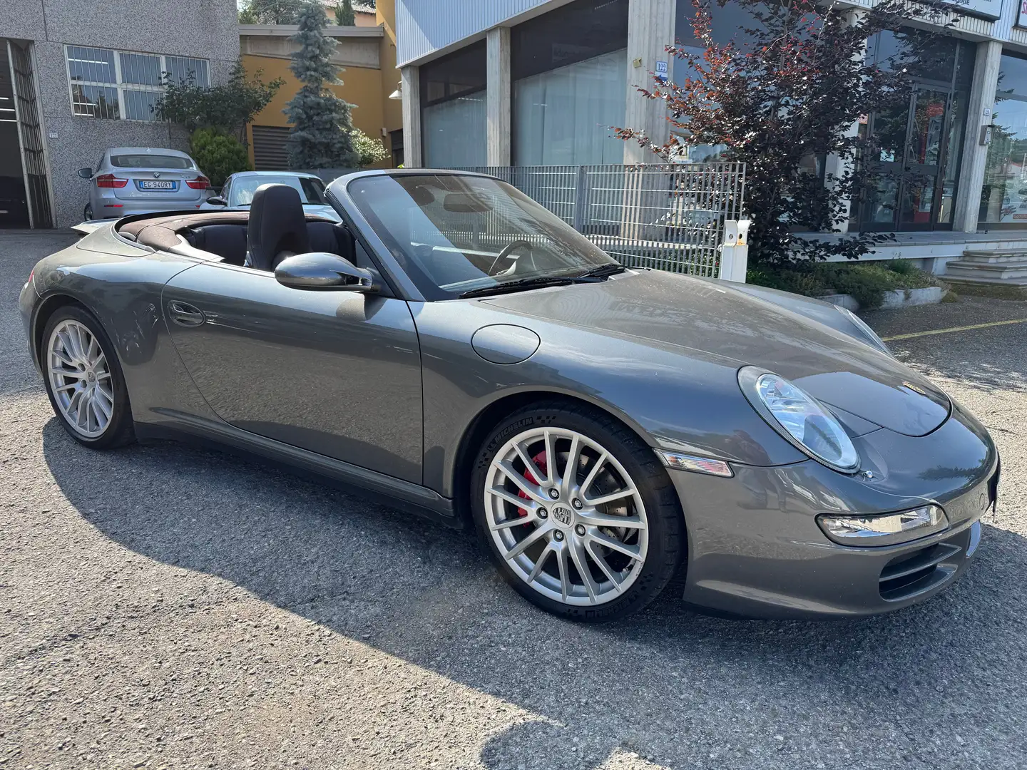 Porsche 911 911 Cabrio 3.8 Carrera 4S Gris - 2
