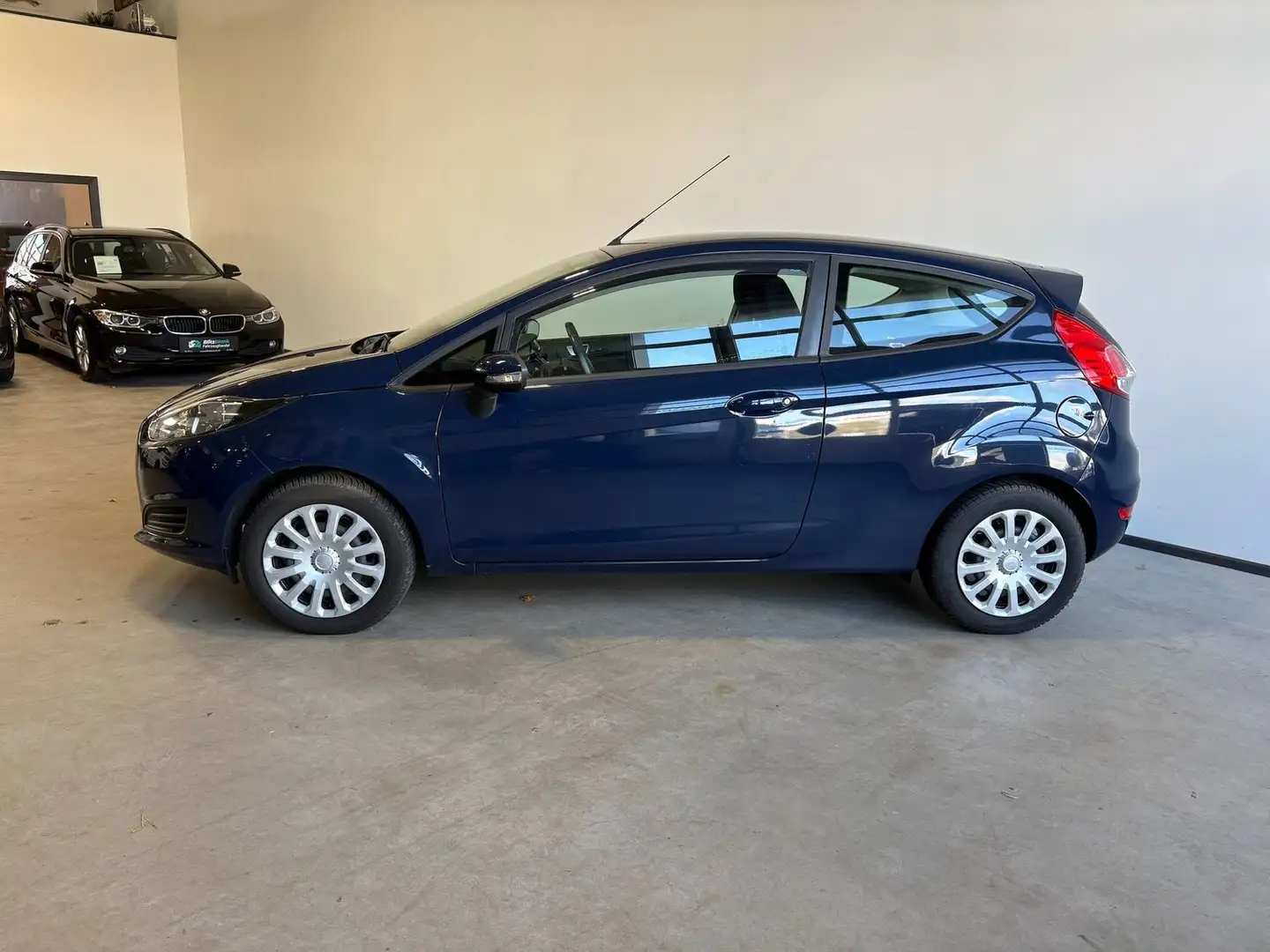 Ford Fiesta Trend Klima Blau - 2