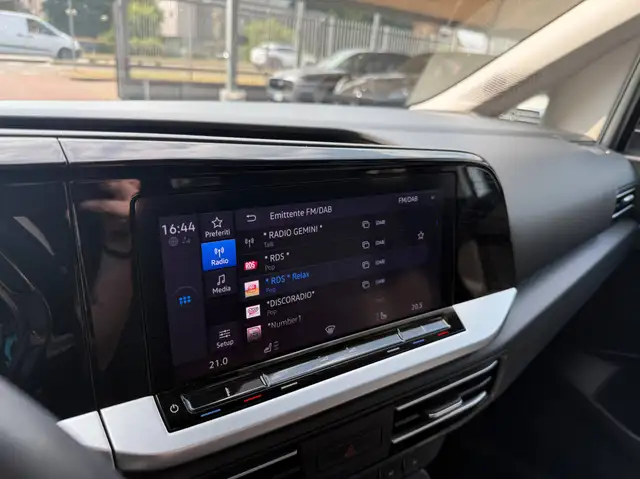 Ford Tourneo view 20