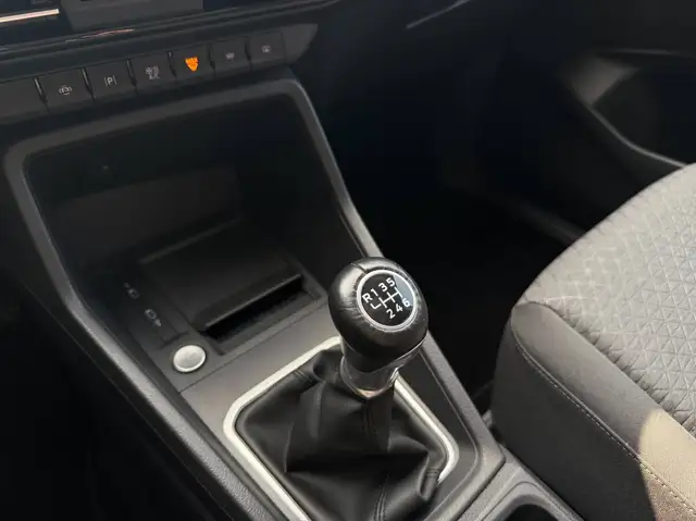 Ford Tourneo view 18