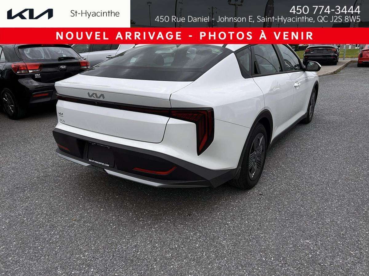 2026 Kia K4 LX — снимка 1
