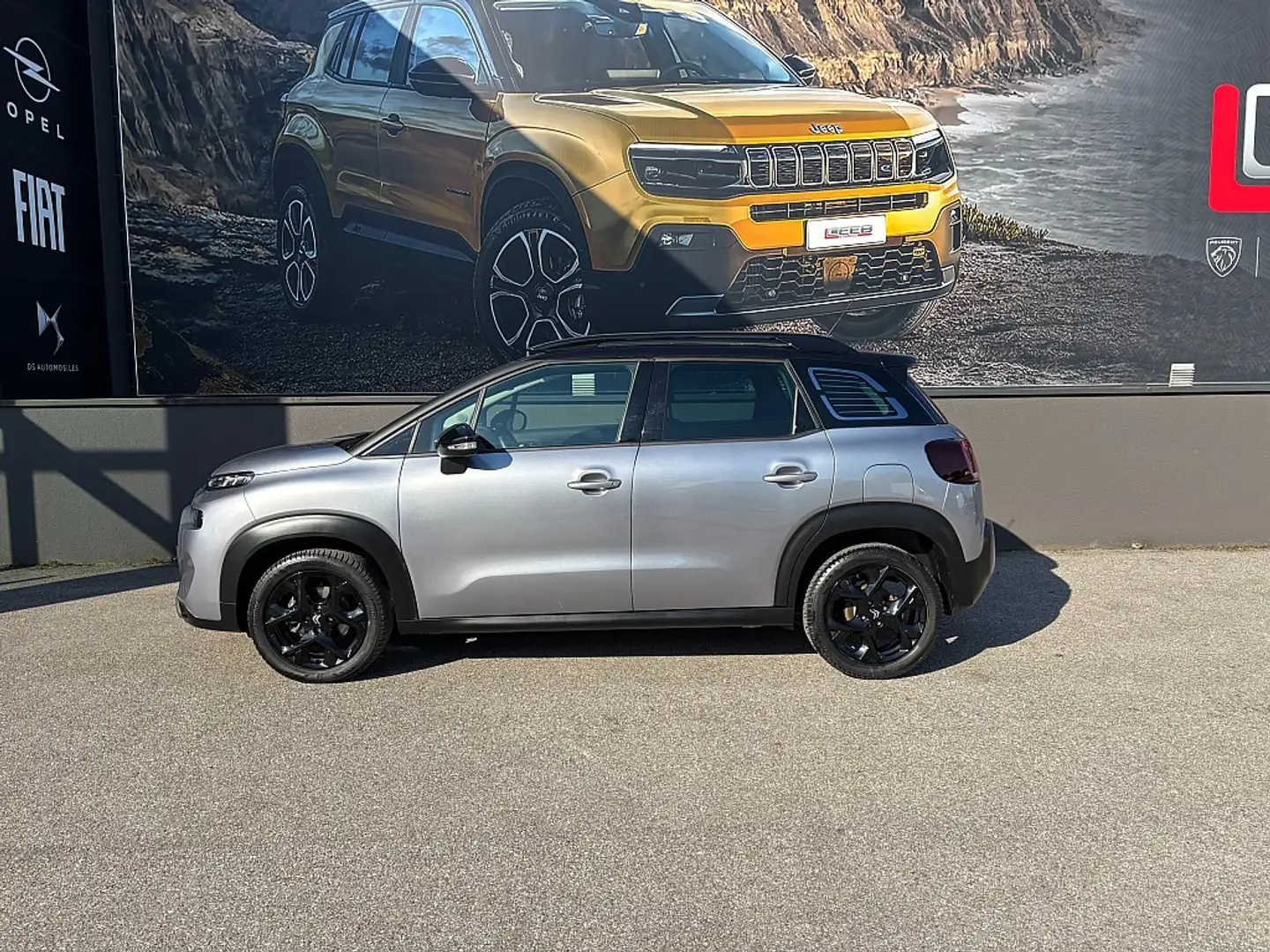 Citroen C3 Aircross PureTech110 S&S 6-Gang-Manuell Max Grau - 2