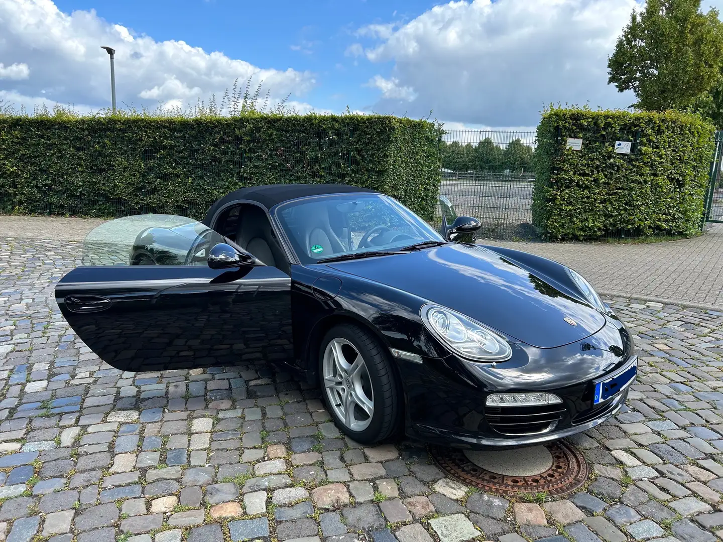 Porsche Boxster 987.2 mit 6 Zylindern (!!) Schwarz - 2