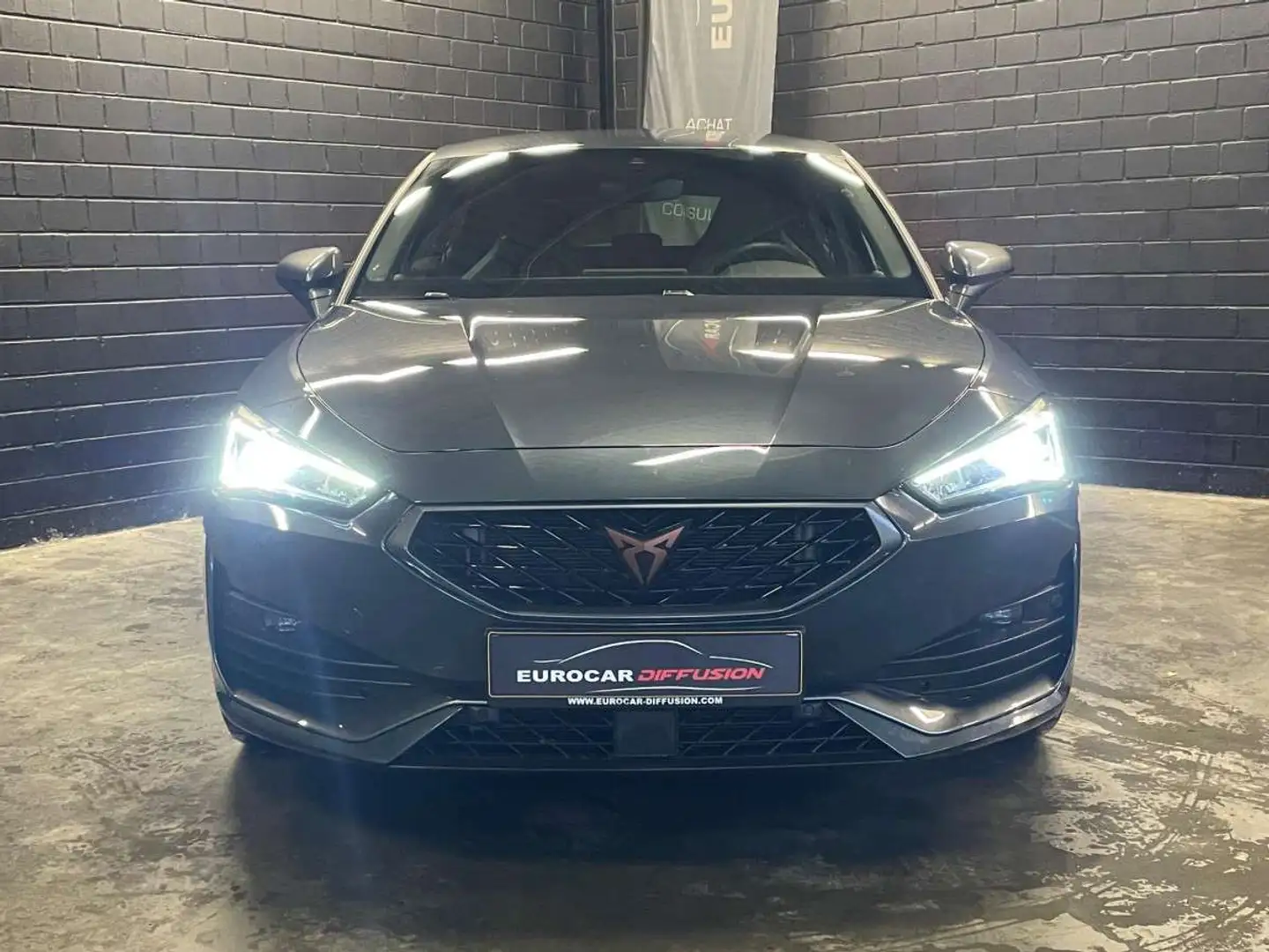 CUPRA Leon 245CV eHybrid DSG6 Gris - 2