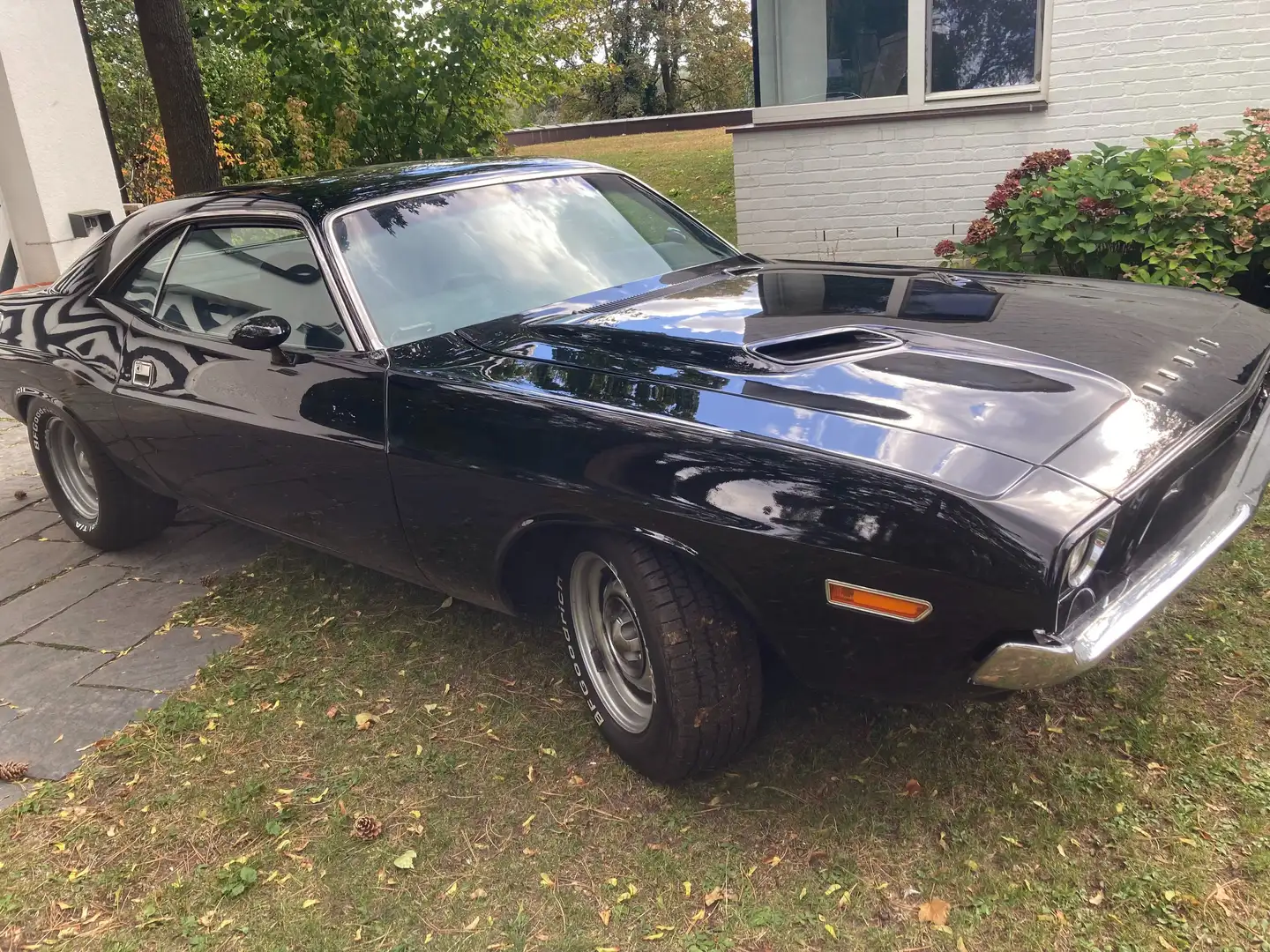 Dodge Challenger Negru - 1