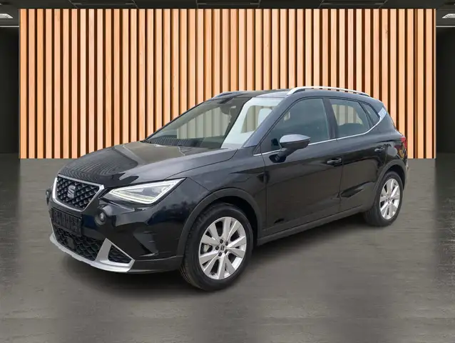 SEAT Arona view 2