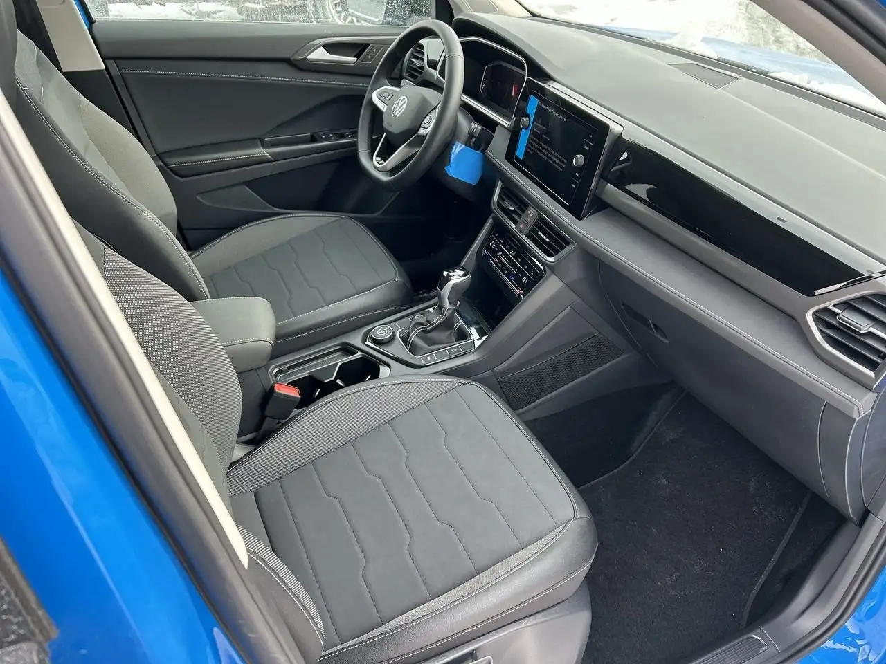 Volkswagen Taos снимка Volkswagen Taos