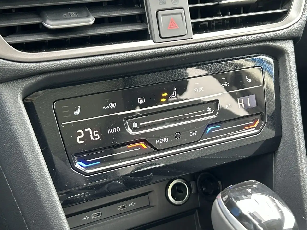 Volkswagen Taos снимка Volkswagen Taos