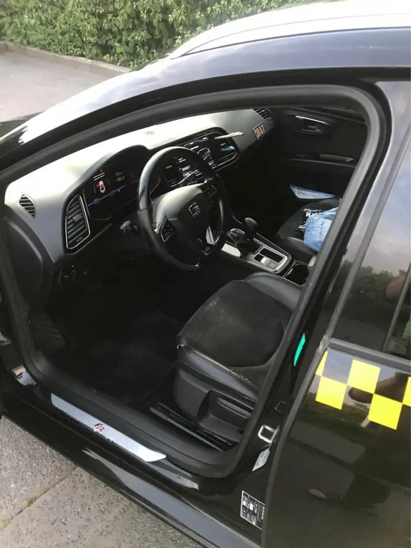 SEAT Leon Leon ST 2.0 CR TDi FR+ DSG (EU6.2) Noir - 2