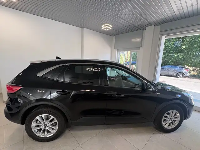 Ford Kuga view 6