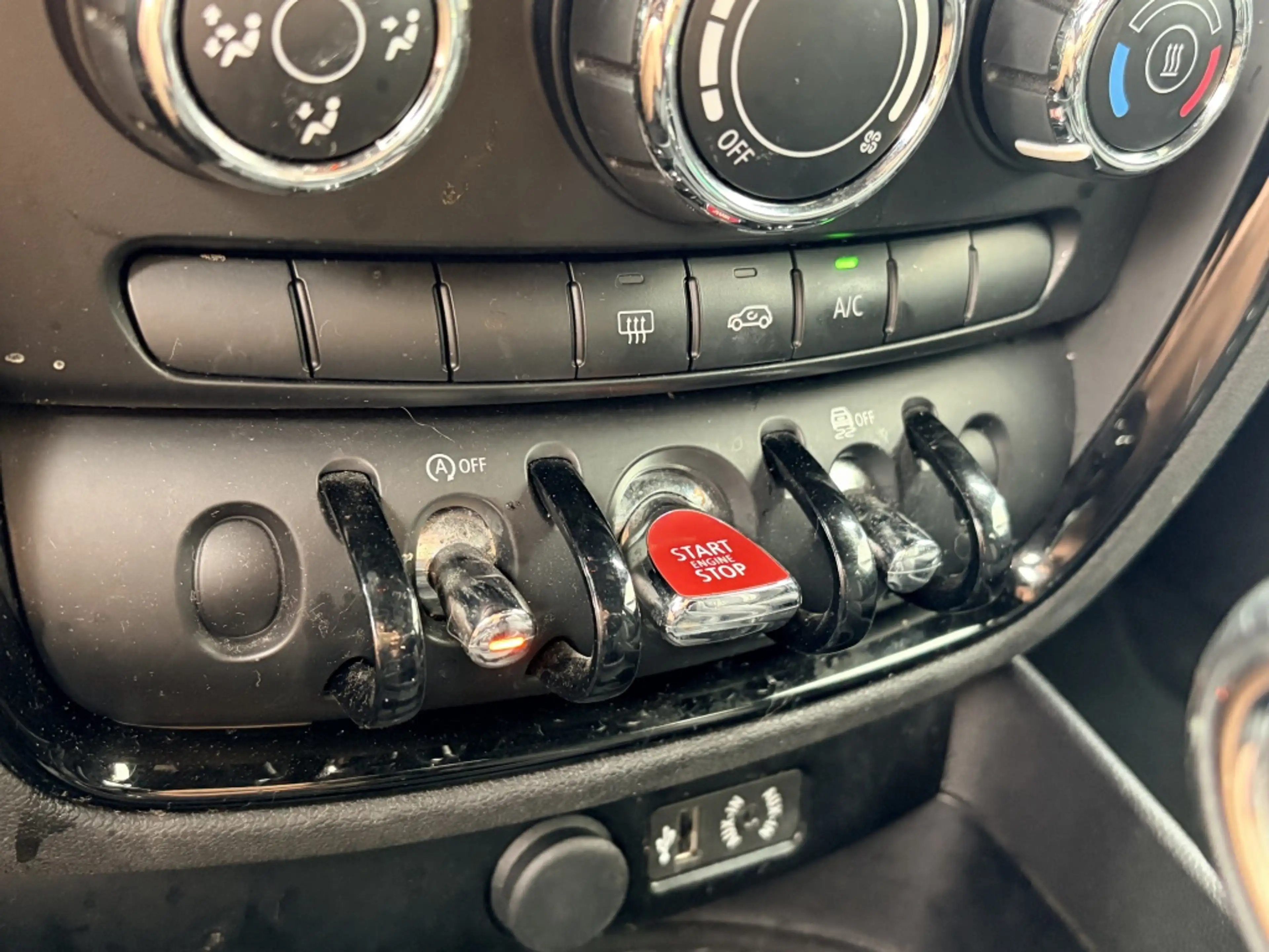 MINI One Clubman 1.5 - automaat - navi - airco - cruise — photo 14