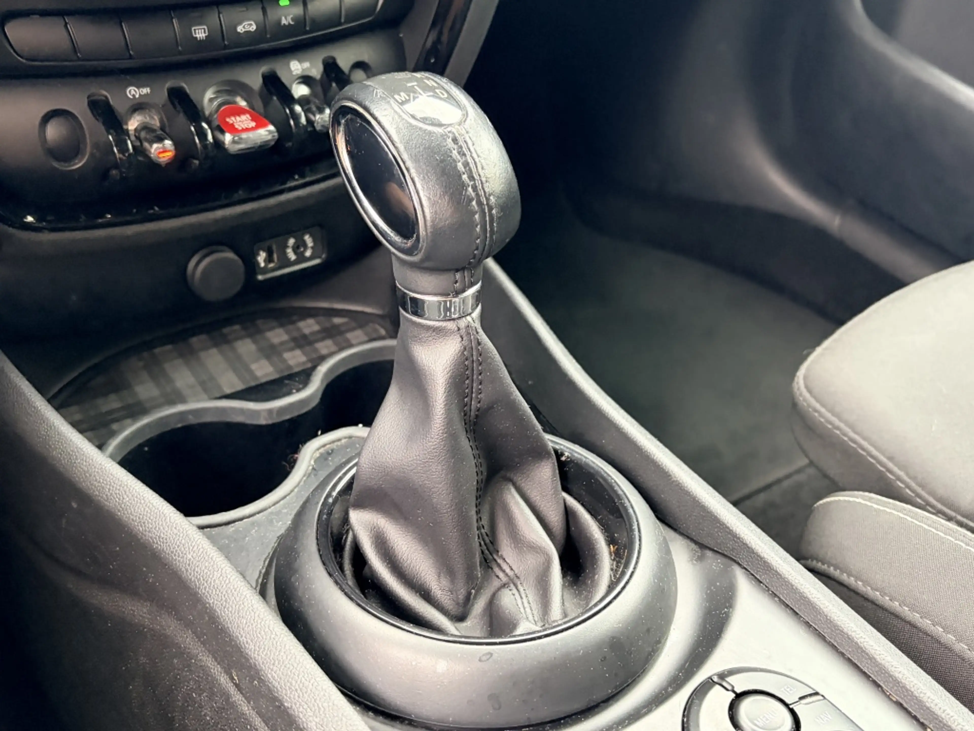 MINI One Clubman 1.5 - automaat - navi - airco - cruise — photo 12