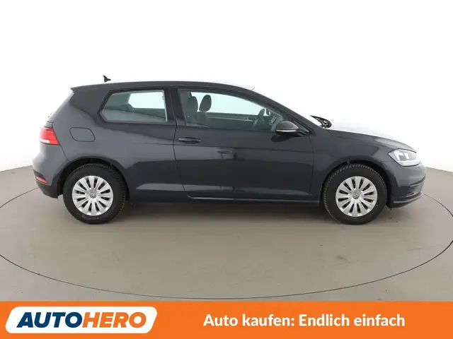 Volkswagen Golf view 7