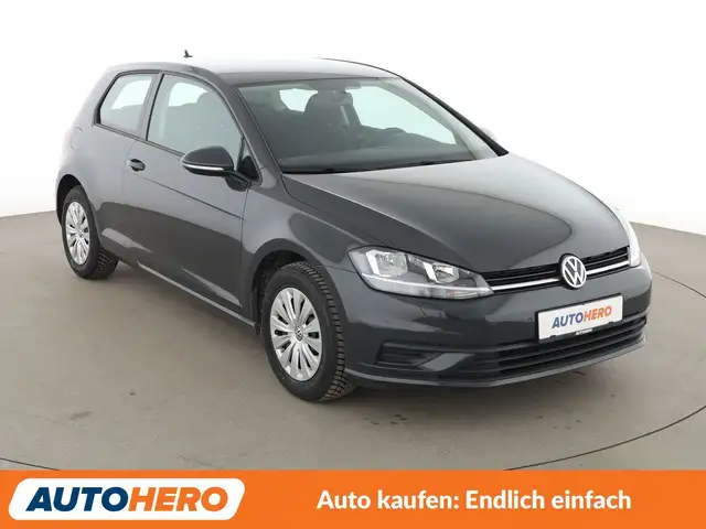Volkswagen Golf view 8