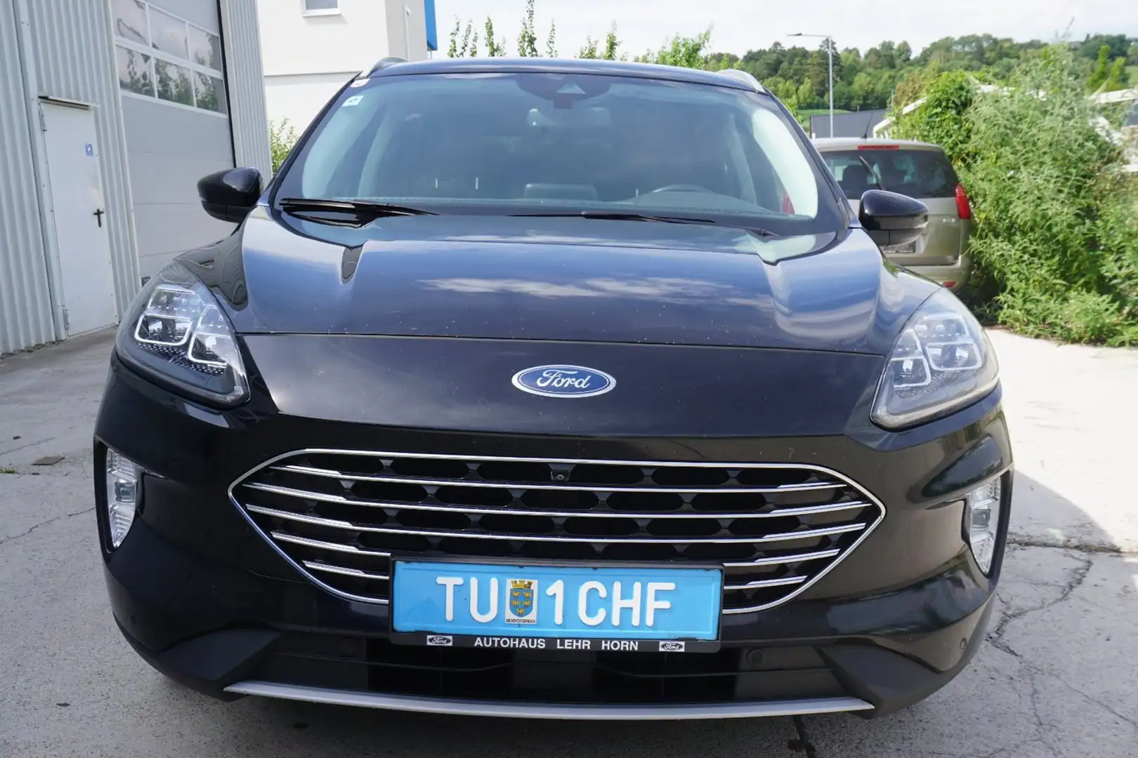 Ford Kuga 2.0 EcoBlue Hybrid Schwarz - 1