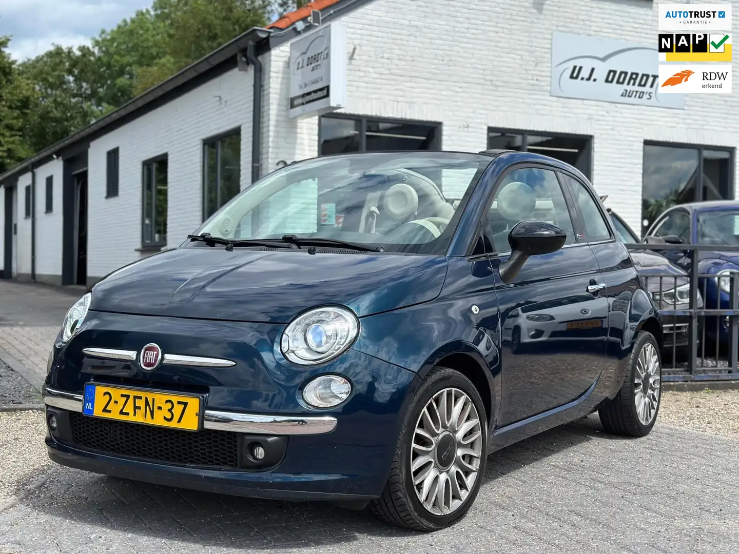 Fiat 500C 0.9 TwinAir Turbo Cult lees tekst! Kék - 1