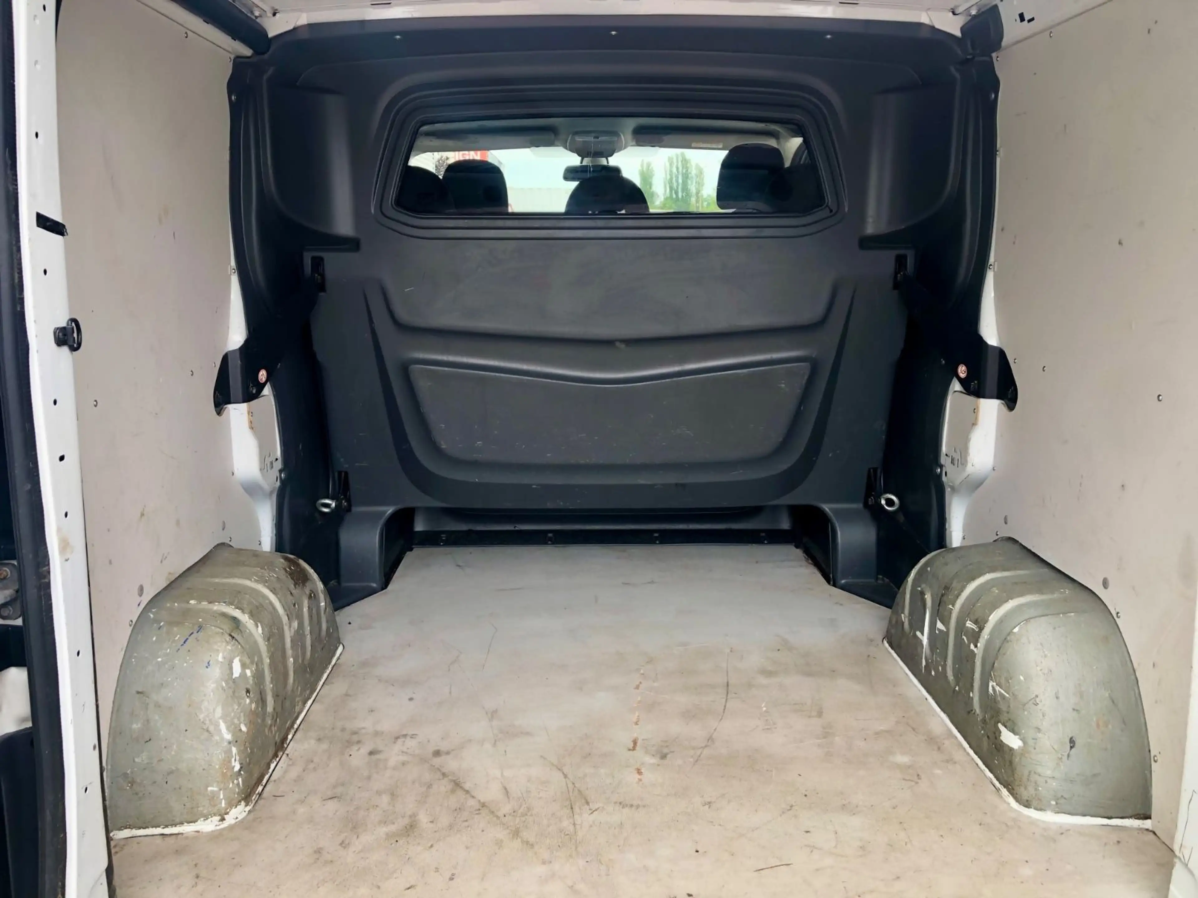 Opel Vivaro B Kasten/Kombi L1H1 2,7t 6 Sitze/Klima — photo 9