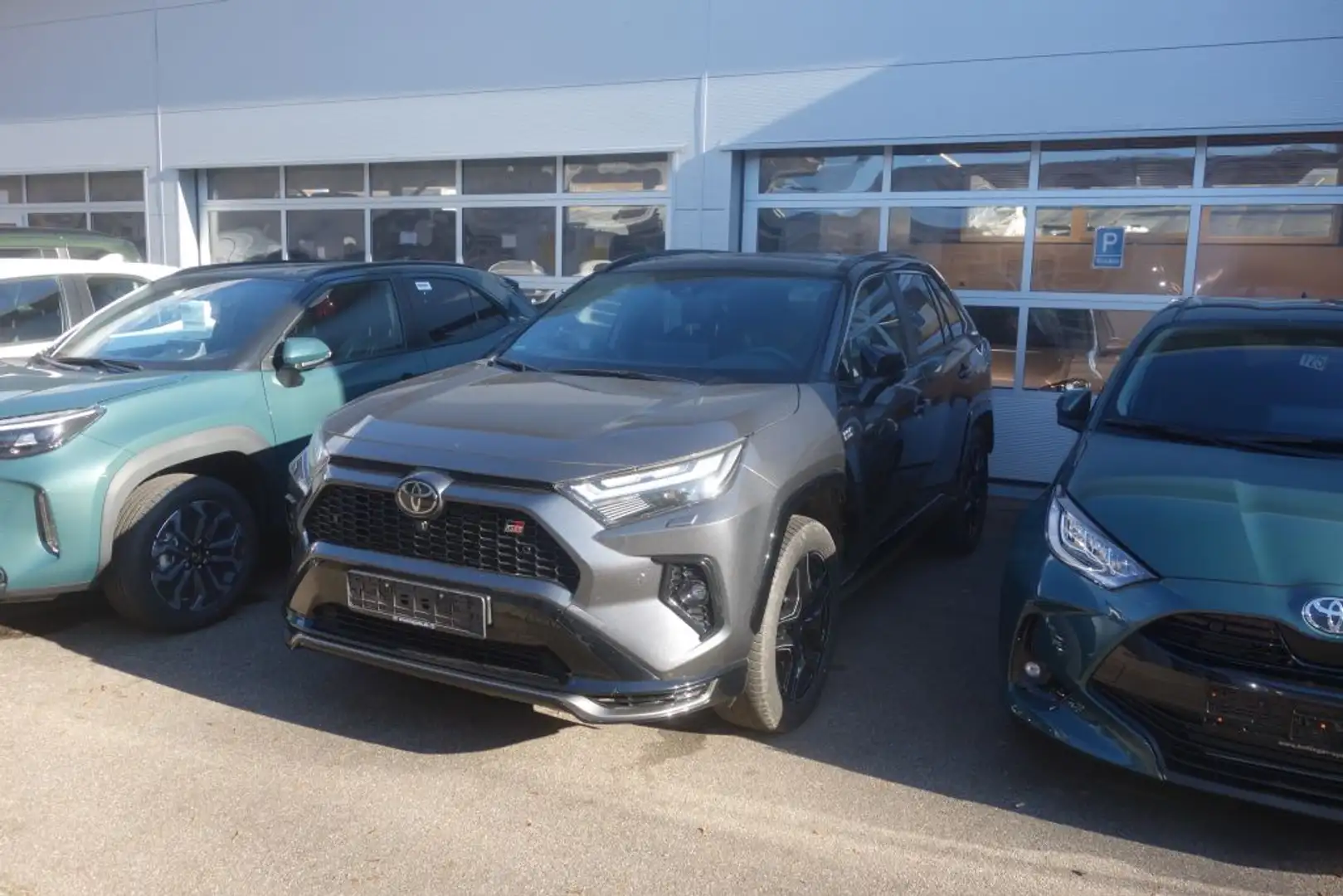 Toyota RAV 4 Plug-in-Hybrid GR SPORT - 1