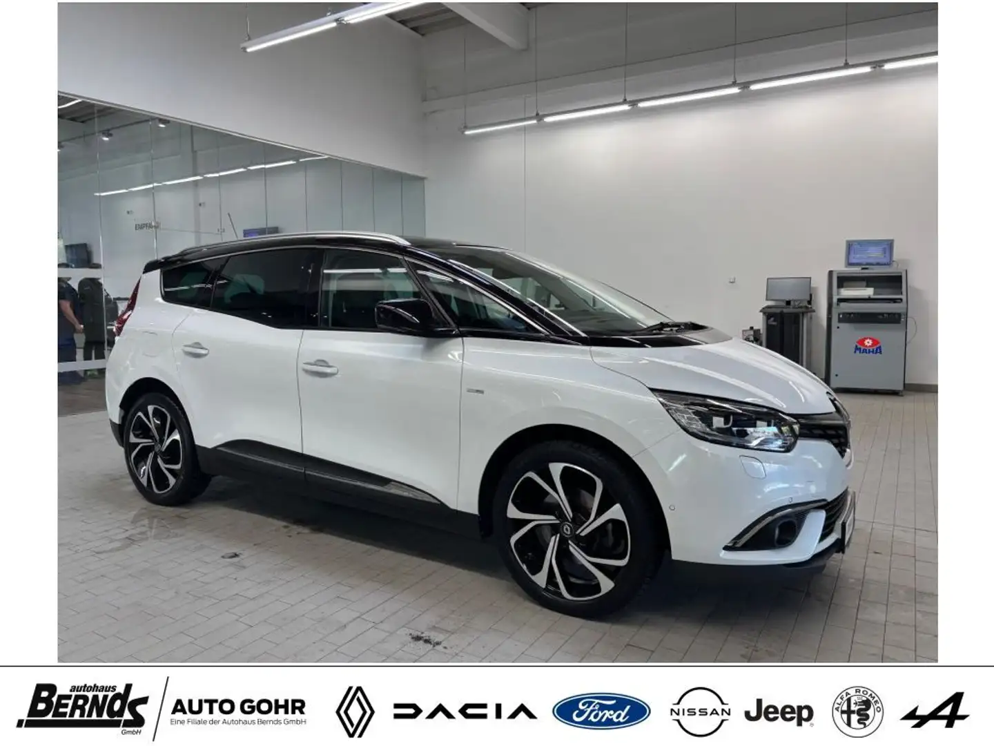Renault Grand Scenic ENERGY TCe 130 BOSE EDITION - 2
