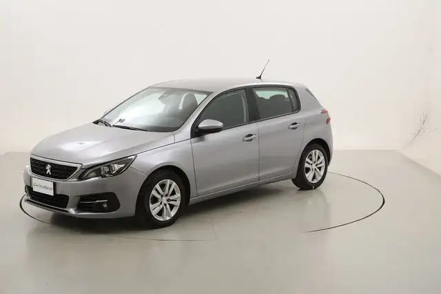 Peugeot 308 Active Business EAT8 1.5 Diesel 131CV