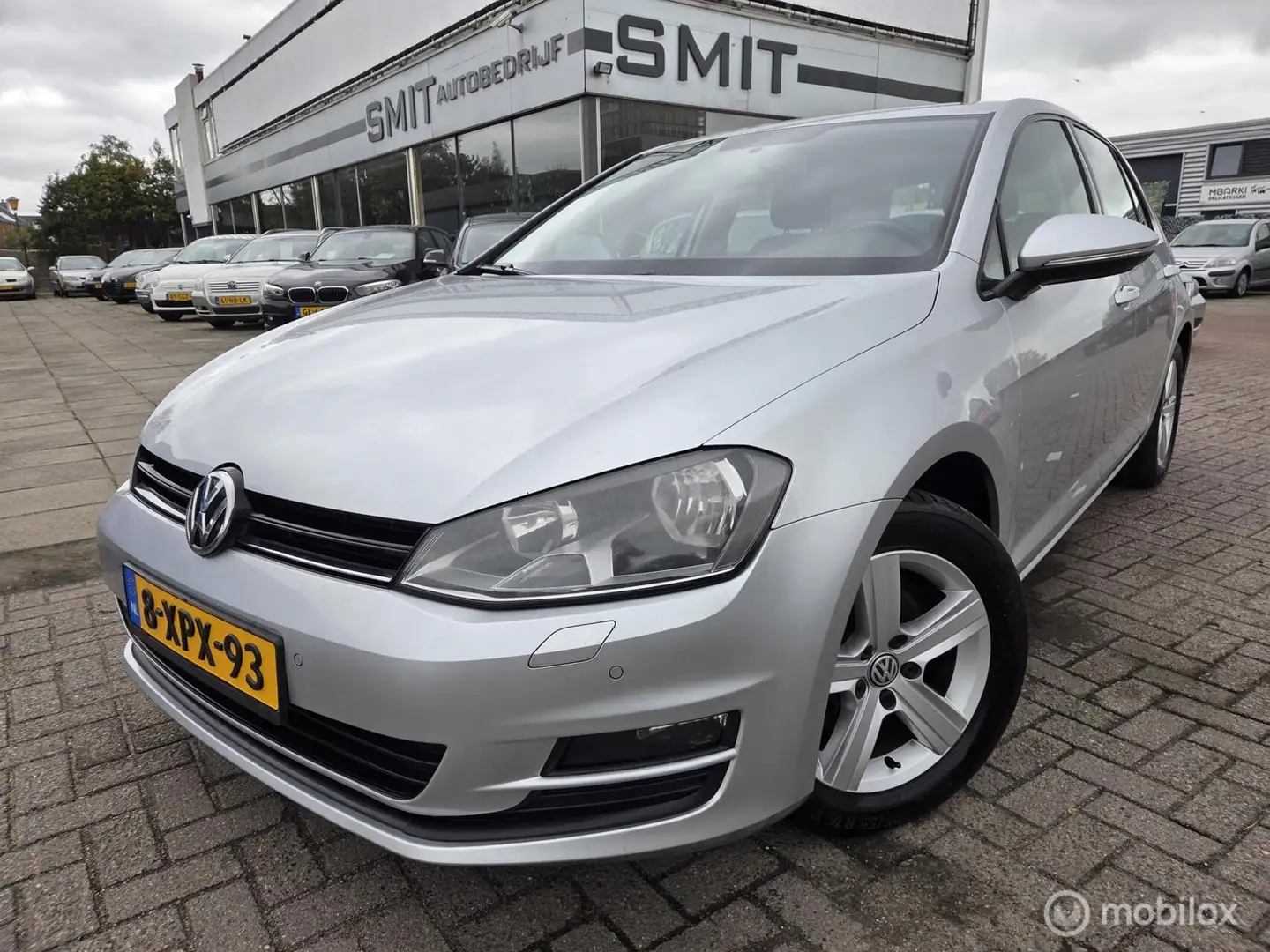Volkswagen Golf 1.2 TSI Highline Ecc/CC/PDC/5DRS/Trekhaak Grijs - 1