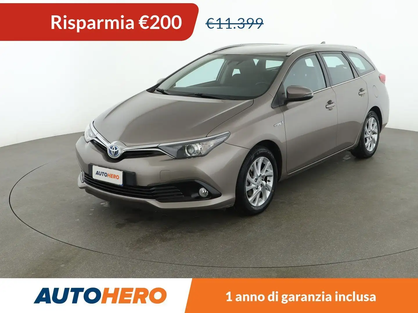 Toyota Auris 1.8 Hybrid Active FHEV Grigio - 1